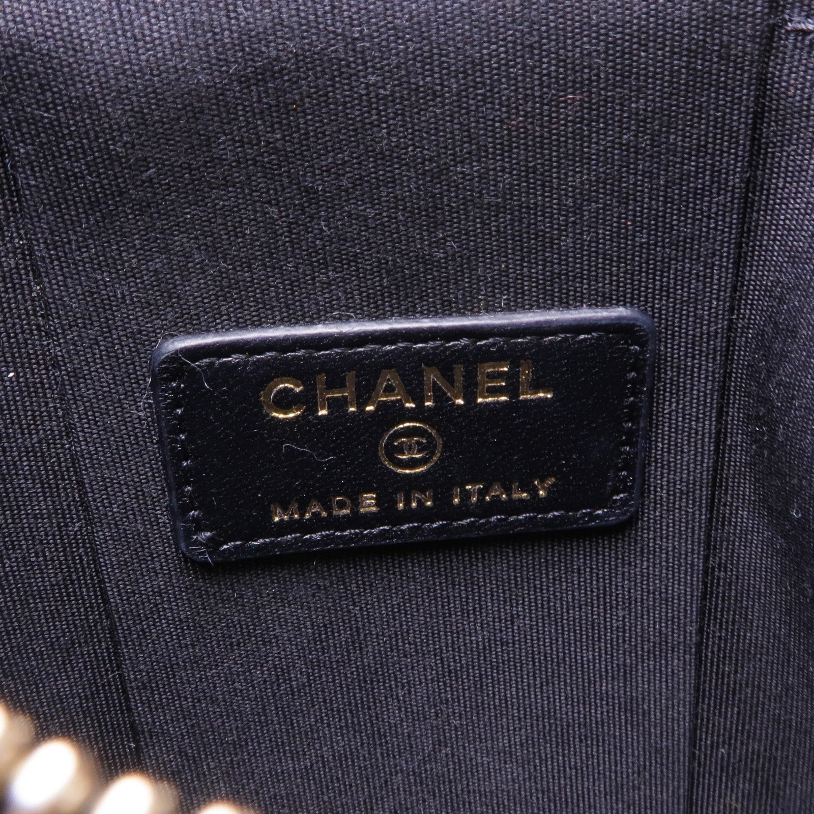 CHANEL 羊皮皮革Chain Shoulder金扣鏈帶肩背袋