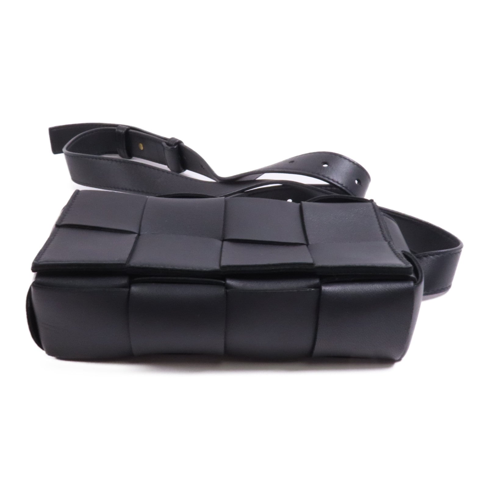 BOTTEGA VENETA 羊皮皮革Mini Cassette Belt Bag腰包/斜挎包