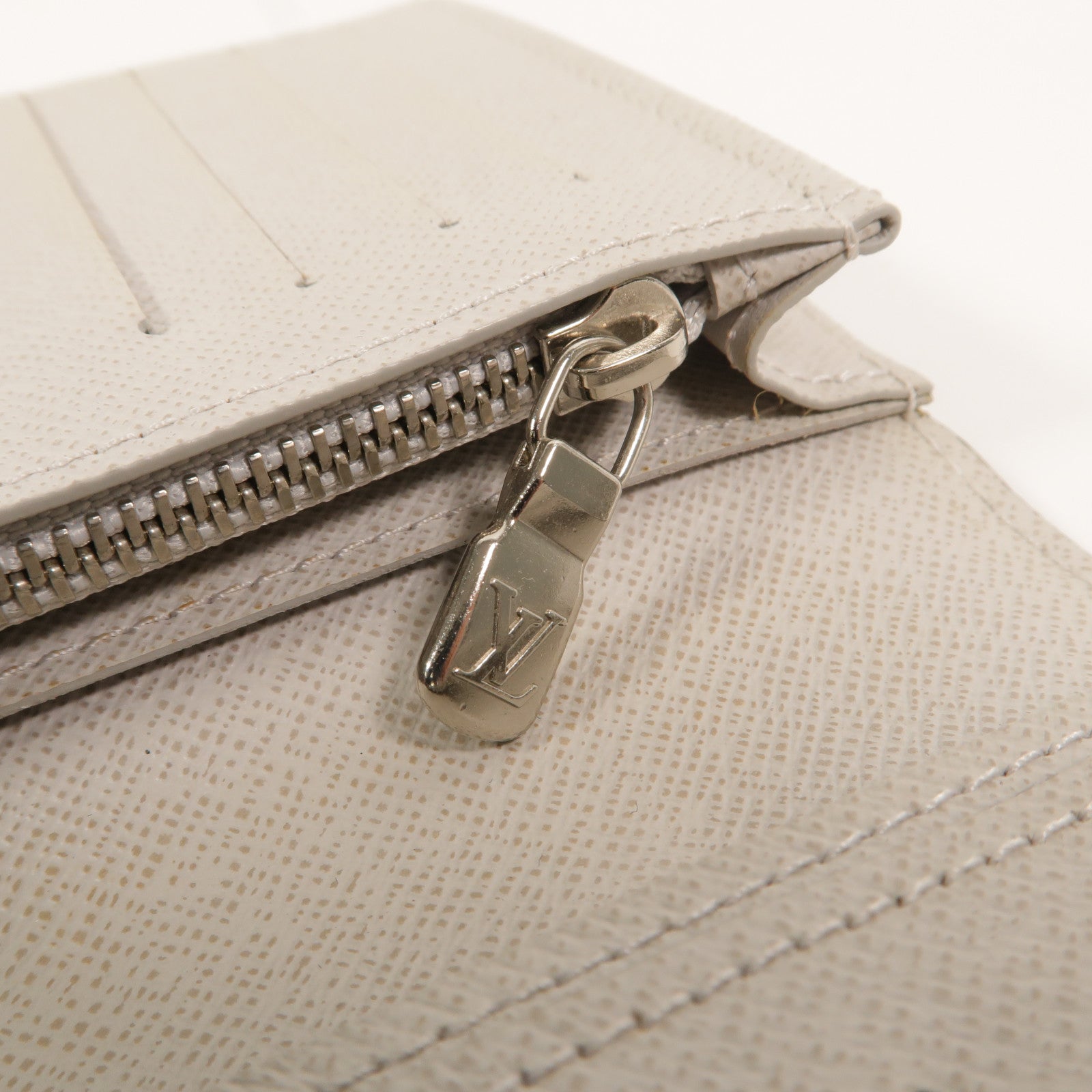 LOUIS VUITTON Monogram/Taiga Brazza長錢包