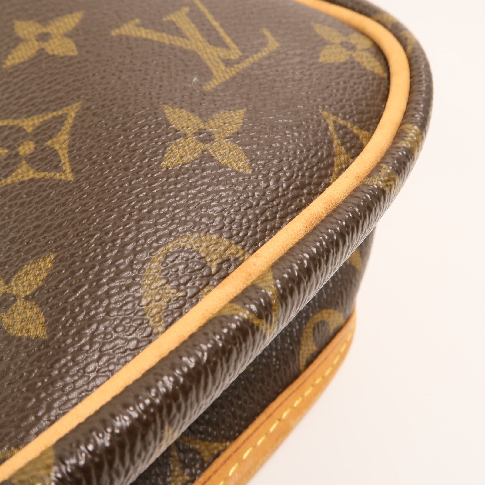 LOUIS VUITTON Monogram Bosphore金扣肩背袋