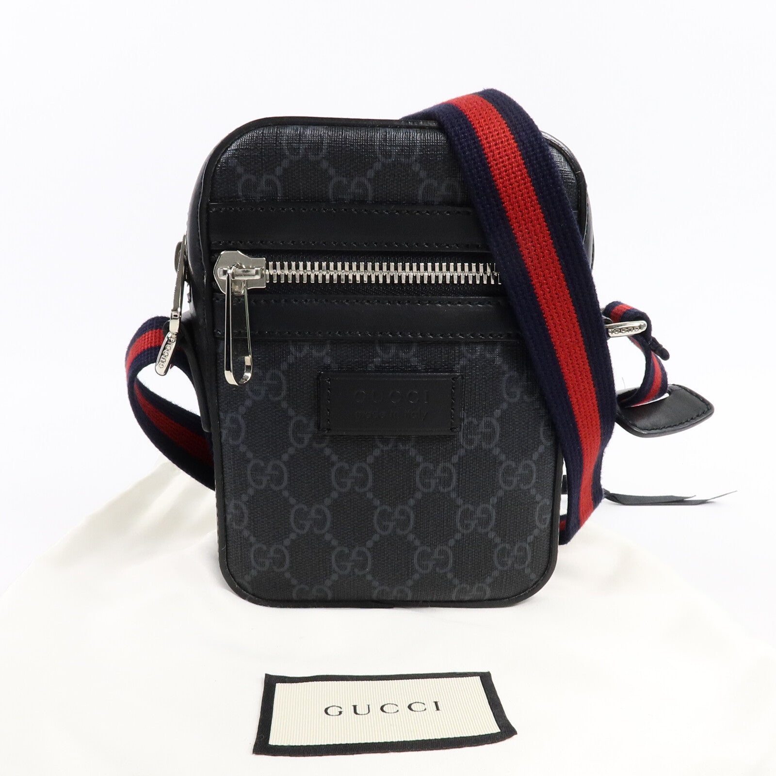 GUCCI 塗層帆布GG Supreme Messenger肩背袋