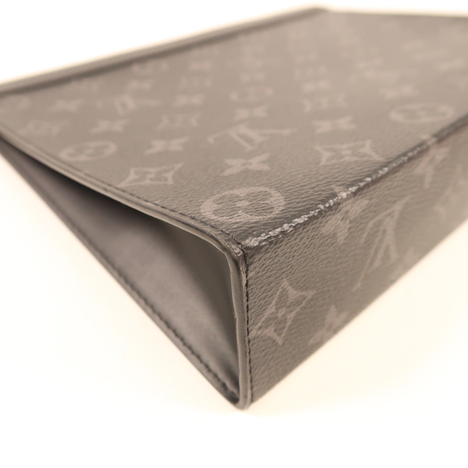 LOUIS VUITTON Monogram Eclipse Pochette Voyage MM銀扣手拿包