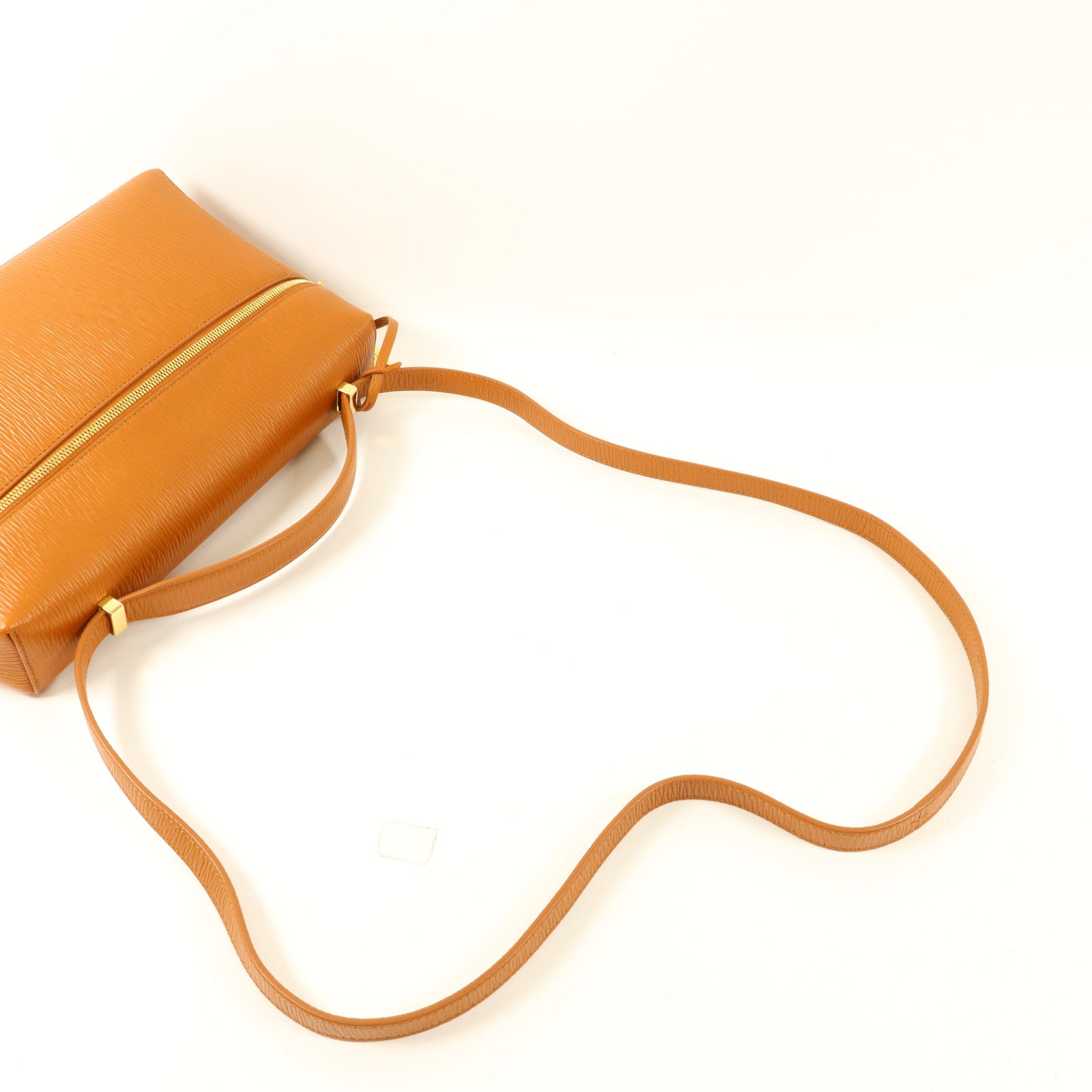 Loro Piana 牛皮皮革Extra Bag L27金扣肩背袋