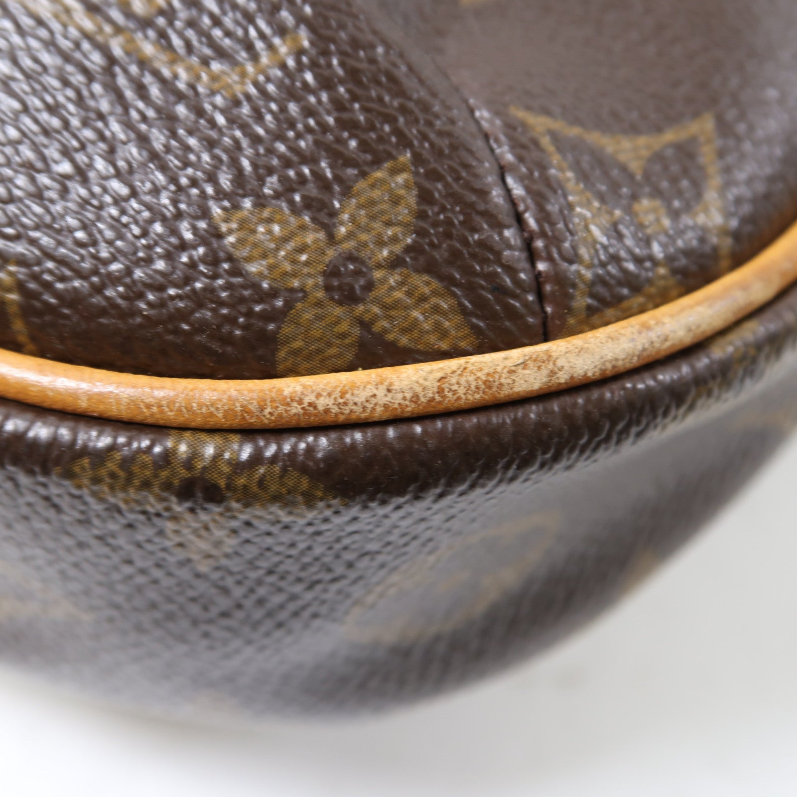 LOUIS VUITTON 【激減優惠】Monogram Odeon PM金扣肩背袋啡色