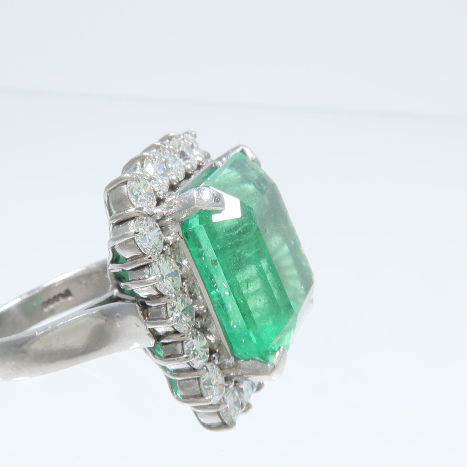 JEWELRY PT850鉑金Emerald Diamond Ring綠寶石/鑽石戒指