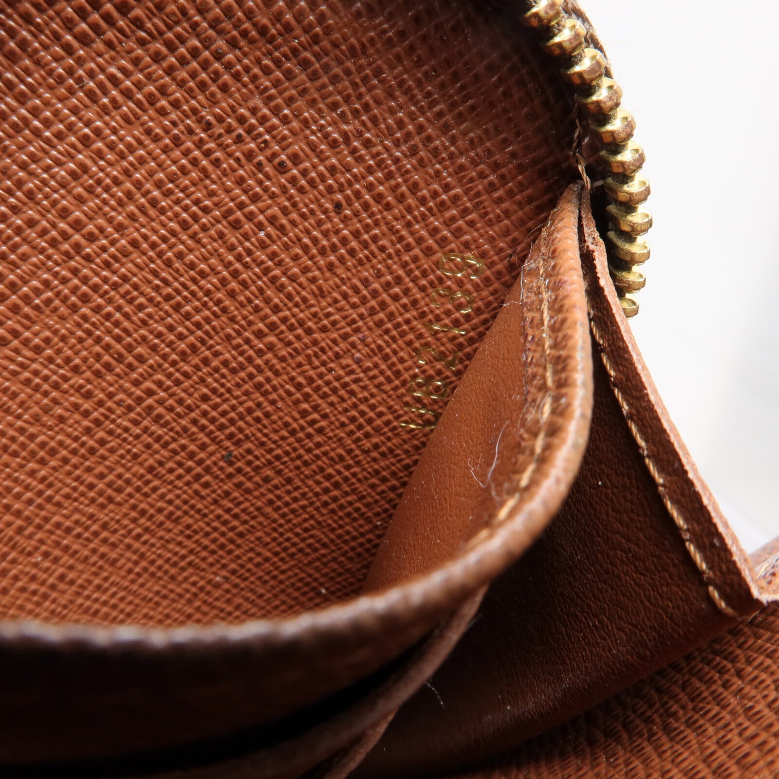 LOUIS VUITTON Monogram Zipper Long Wallet金扣長錢包