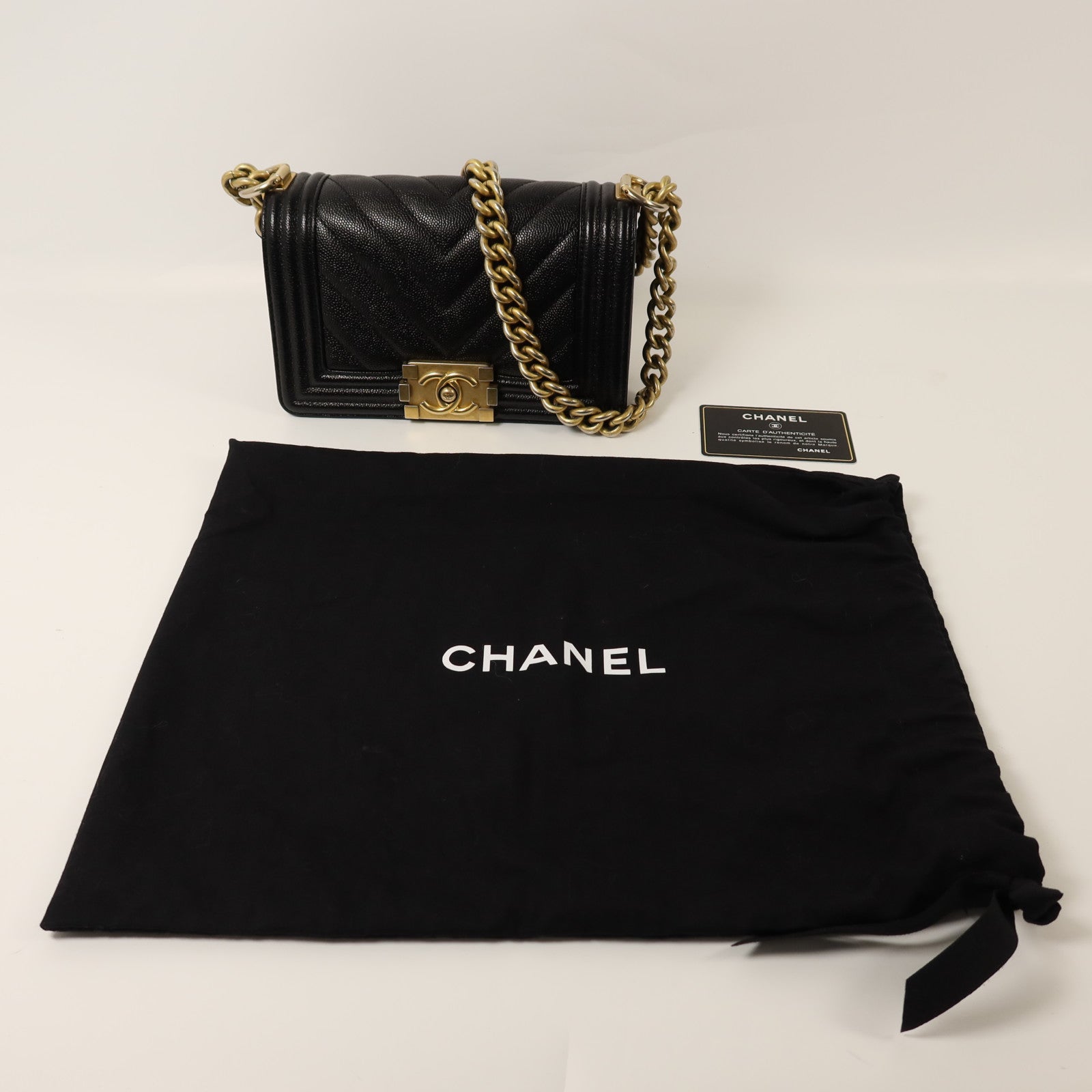 CHANEL 【激減優惠】牛皮皮革Boy 20金扣鏈帶肩背袋