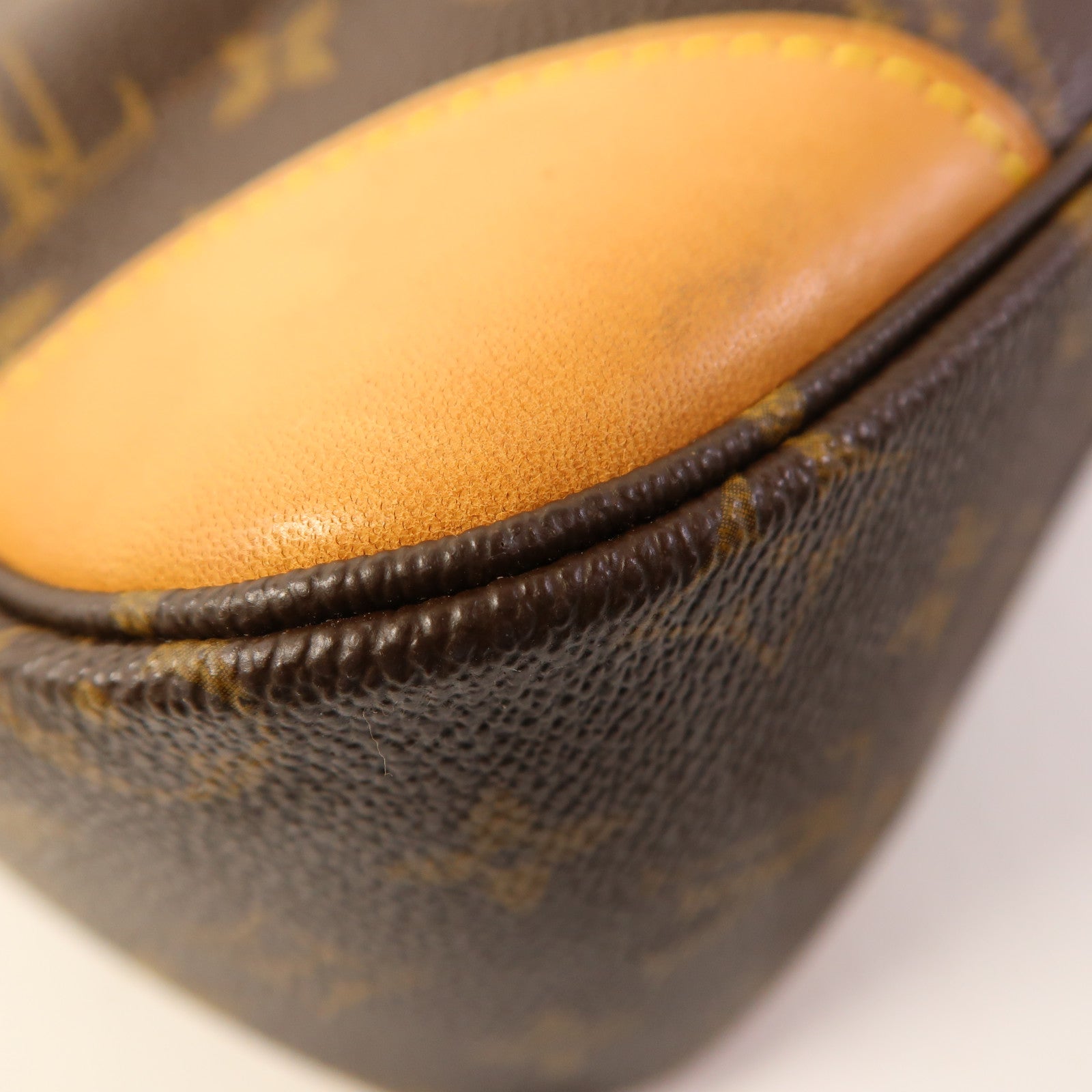 LOUIS VUITTON Monogram Boulogne肩背袋