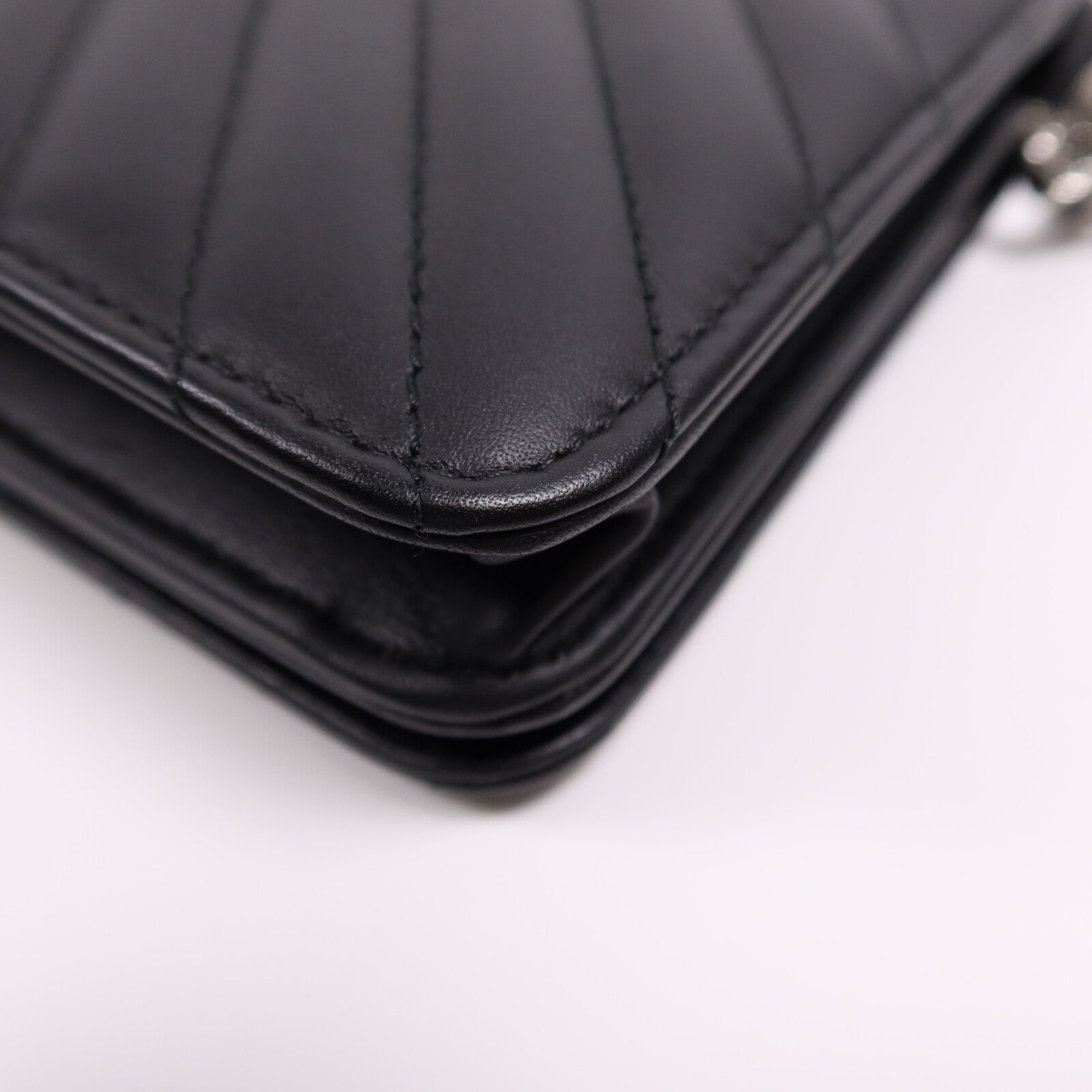 CHANEL 羊皮皮革WOC Wallet On Chain銀扣鏈帶肩背袋