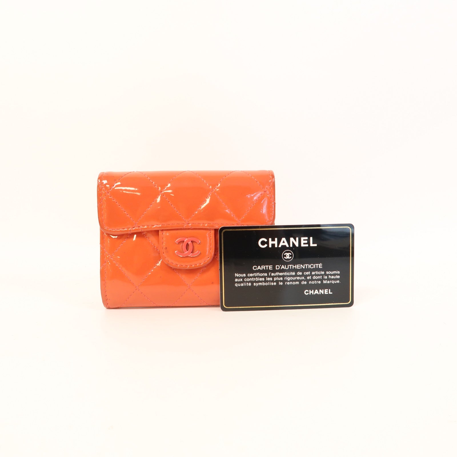 CHANEL 【激減優惠】菱格漆皮皮革Wallet銀扣錢包橙色