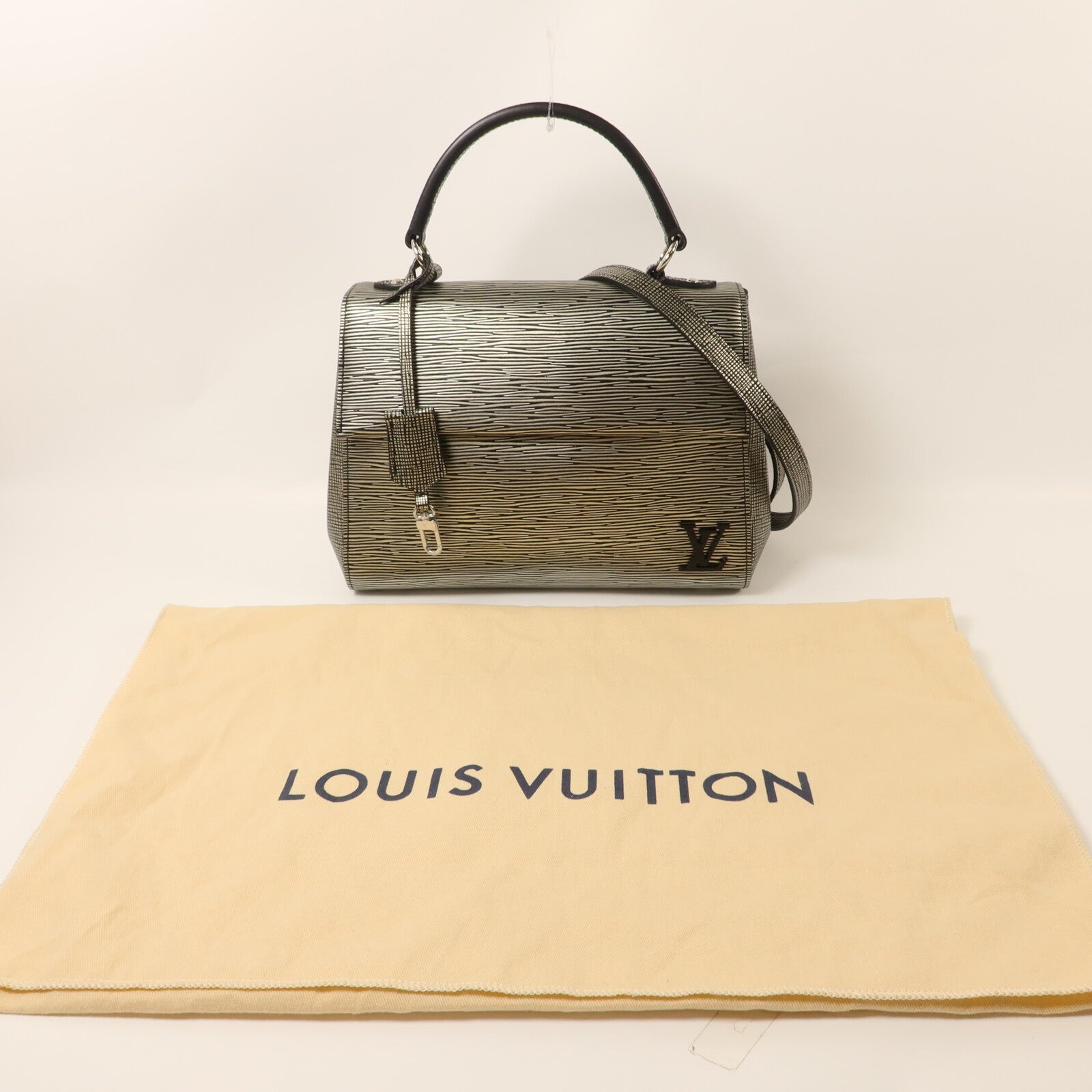 LOUIS VUITTON Epi Cluny BB手挽肩背兩用袋