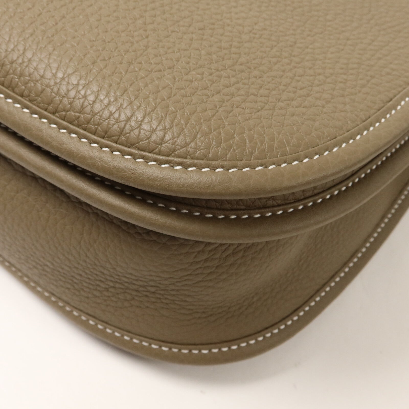 HERMES Clemence皮革Evelyne PM肩背袋Etoupe