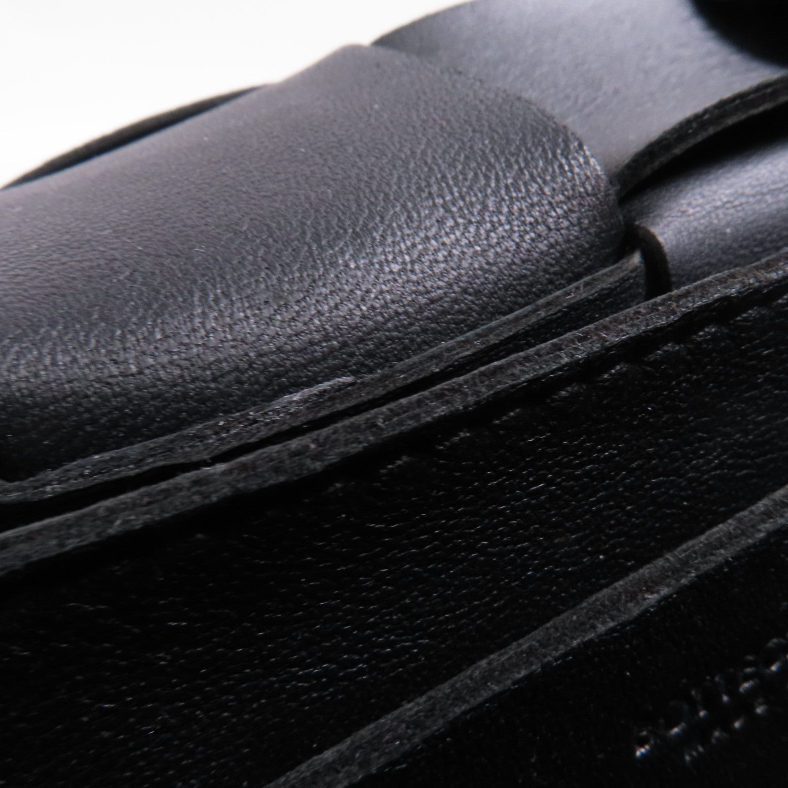 BOTTEGA VENETA 羊皮皮革Mini Cassette Belt Bag腰包/斜挎包