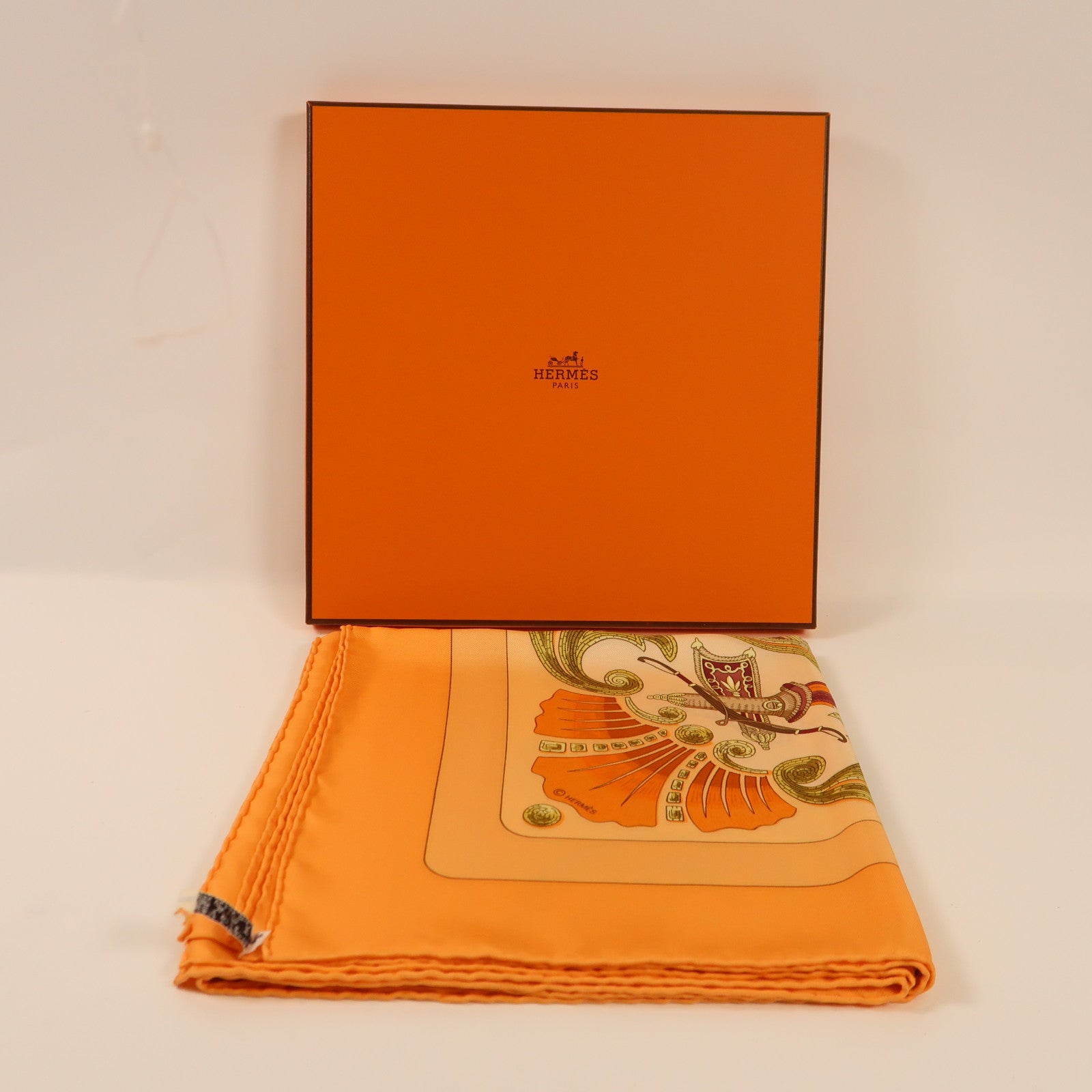 HERMES 絲質Scarf 90X90絲巾