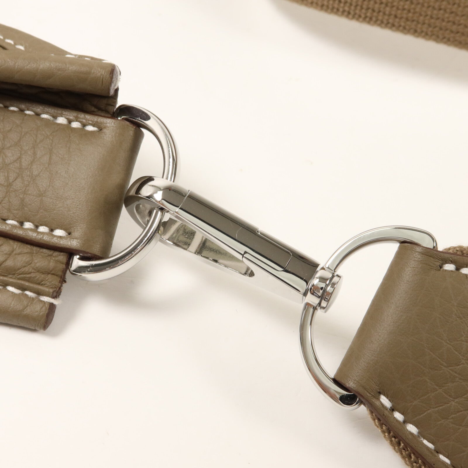 HERMES Clemence皮革Evelyne PM肩背袋Etoupe