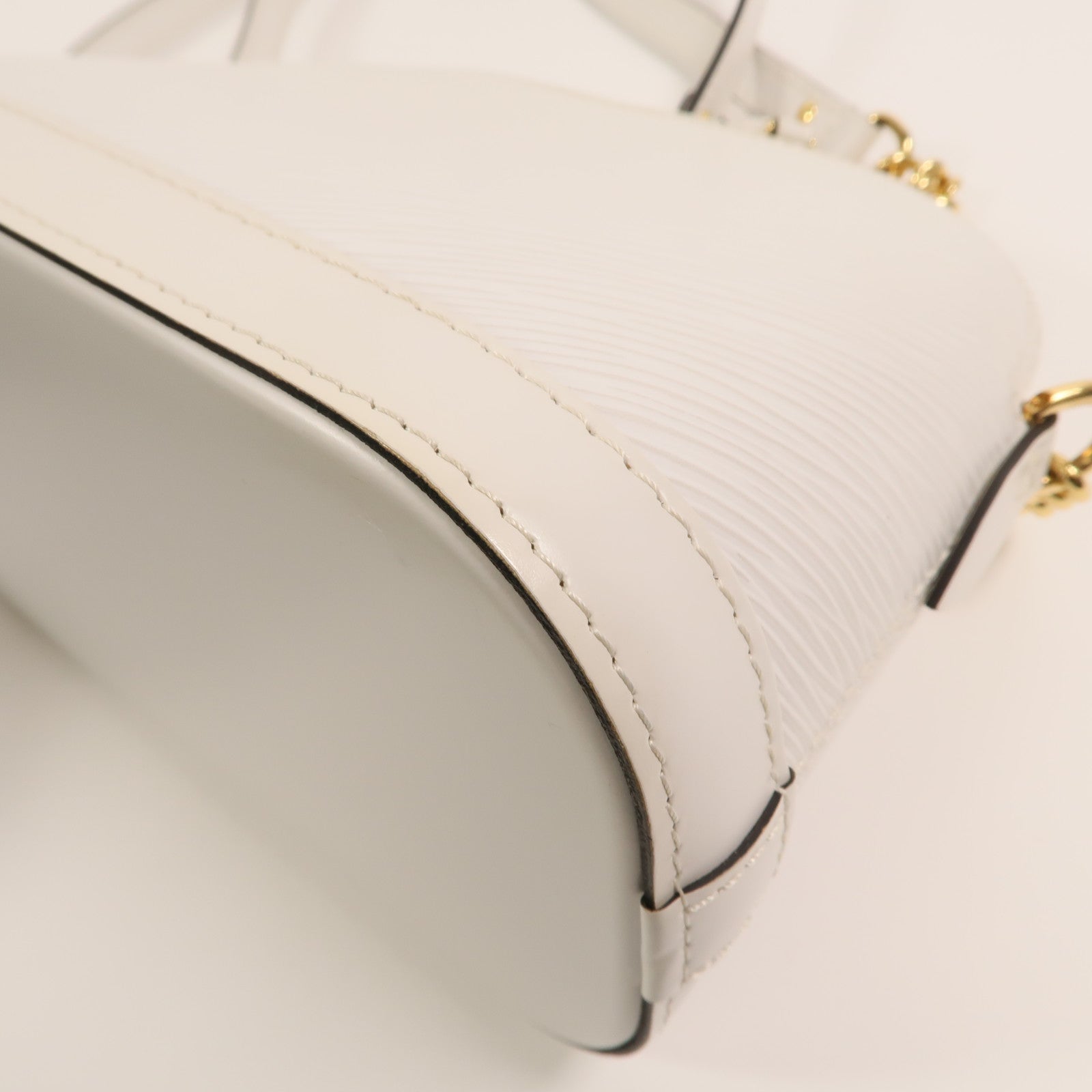 LOUIS VUITTON Epi Alma BB肩背袋