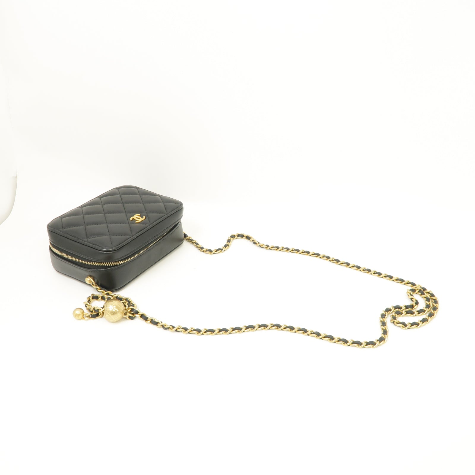 CHANEL 【激減優惠】菱格Caviar皮革Chain Camera Bag金扣鏈帶肩背袋黑色