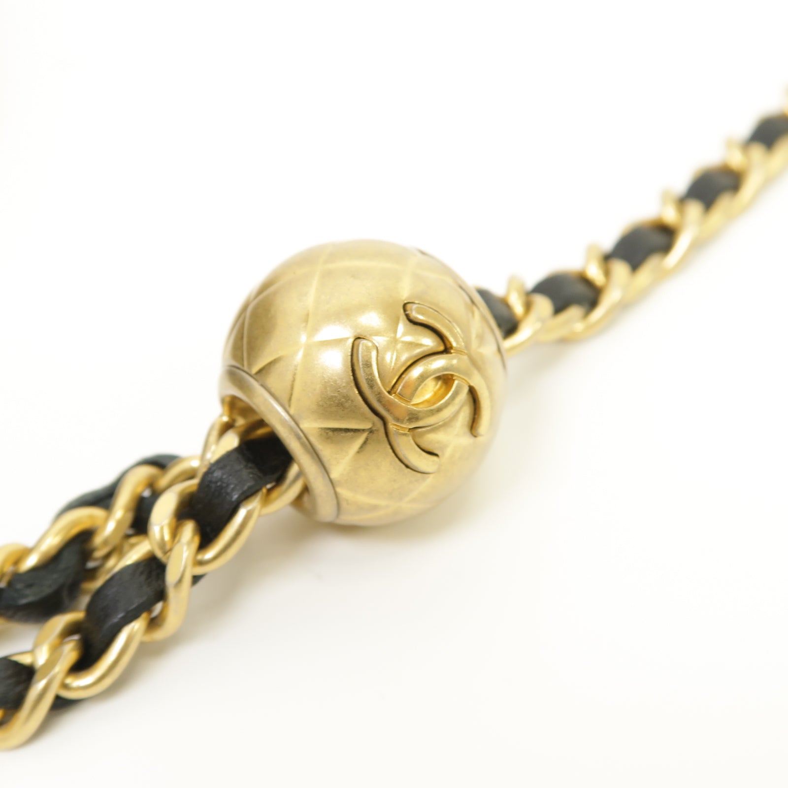 CHANEL 【激減優惠】菱格Caviar皮革Chain Camera Bag金扣鏈帶肩背袋黑色