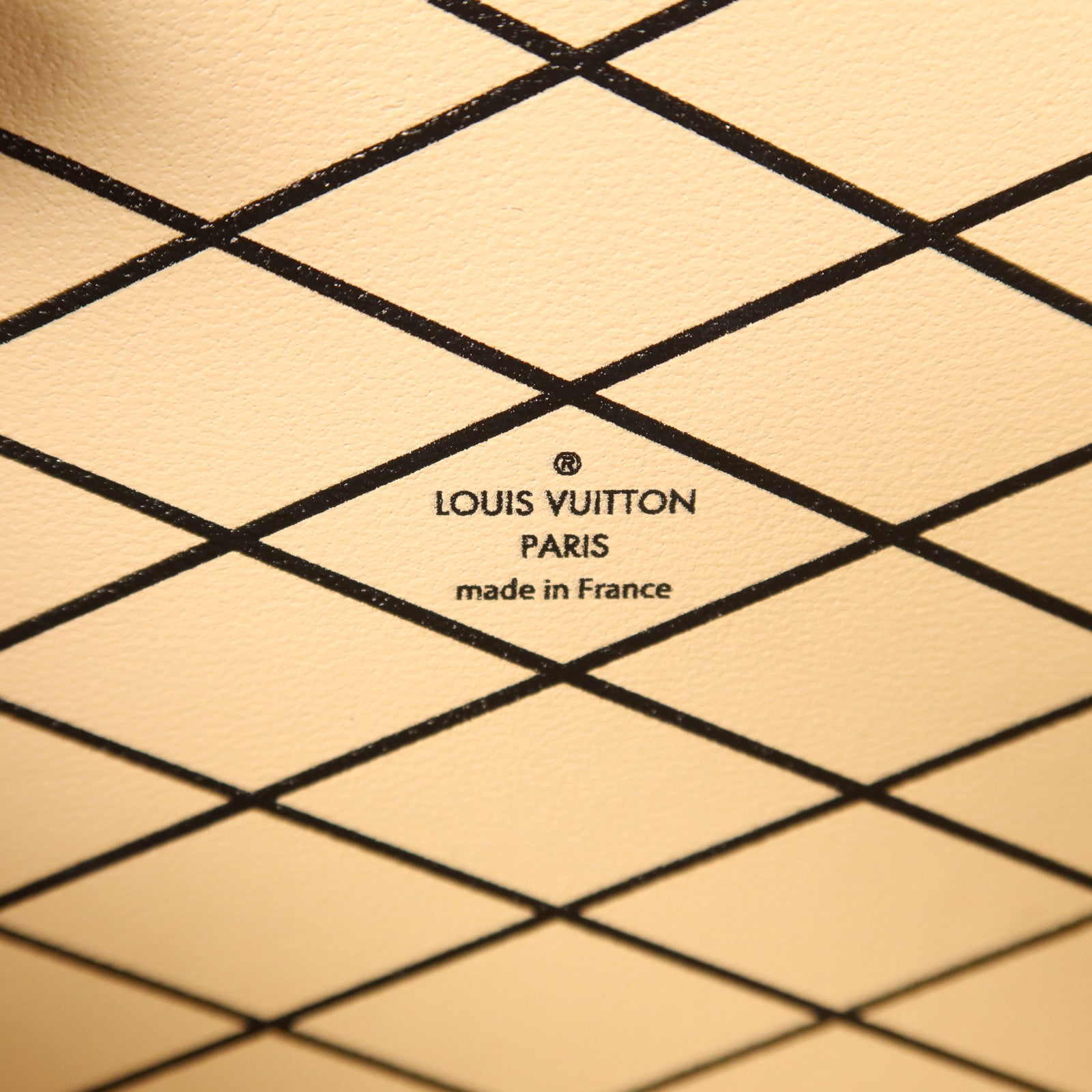 LOUIS VUITTON Monogram Petite Malle金扣肩背袋