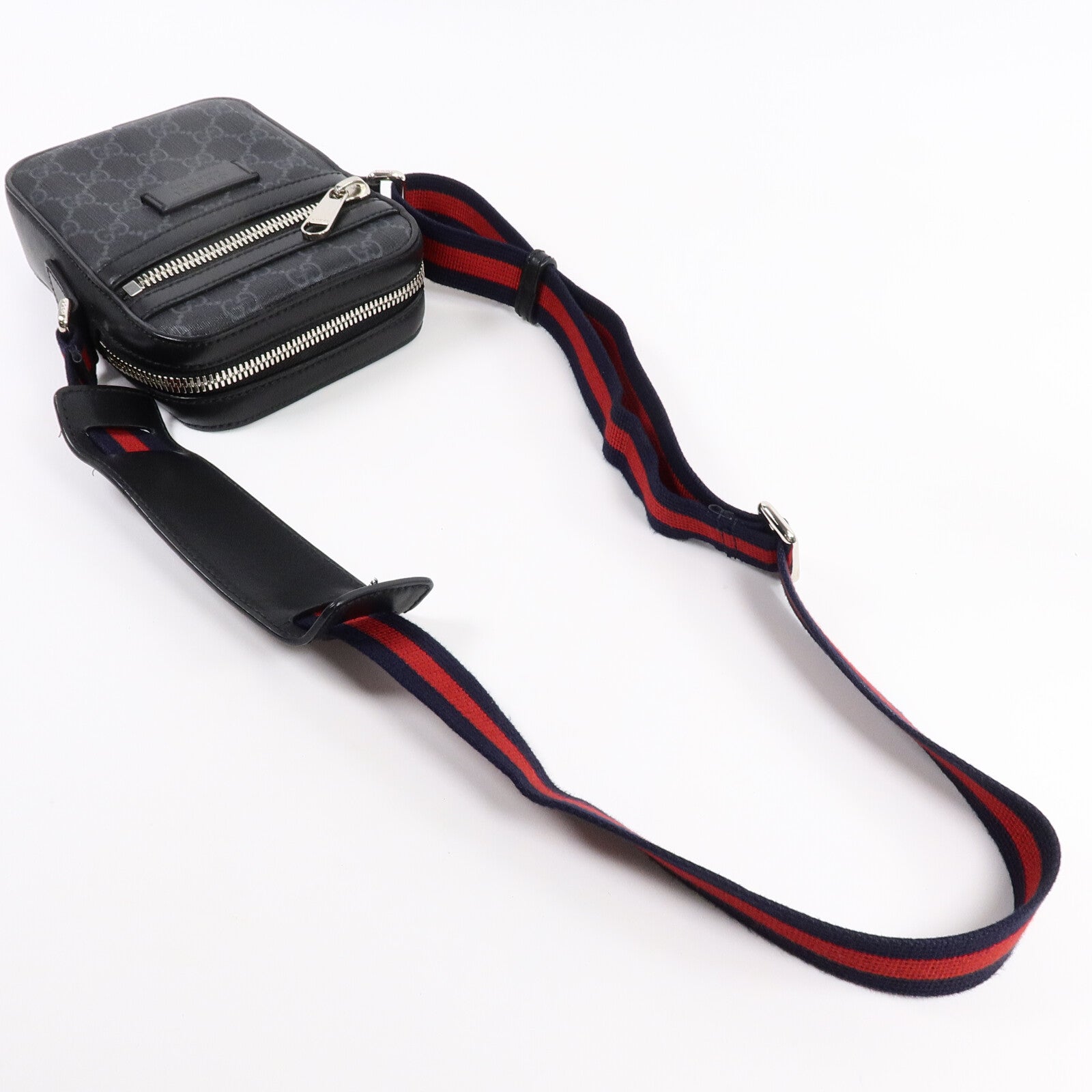 GUCCI 塗層帆布GG Supreme Messenger肩背袋