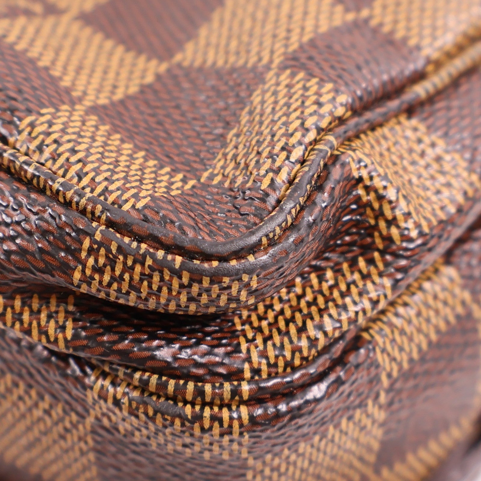 LOUIS VUITTON Damier Naviglio金扣肩背袋