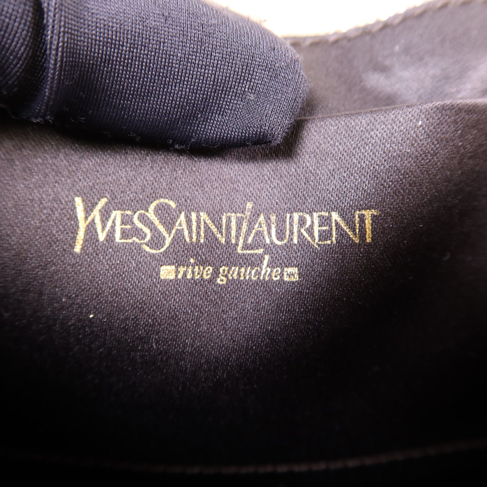 YVES SAINT LAURENT 牛皮皮革Chain Shoulder Bag金扣鏈帶肩背袋