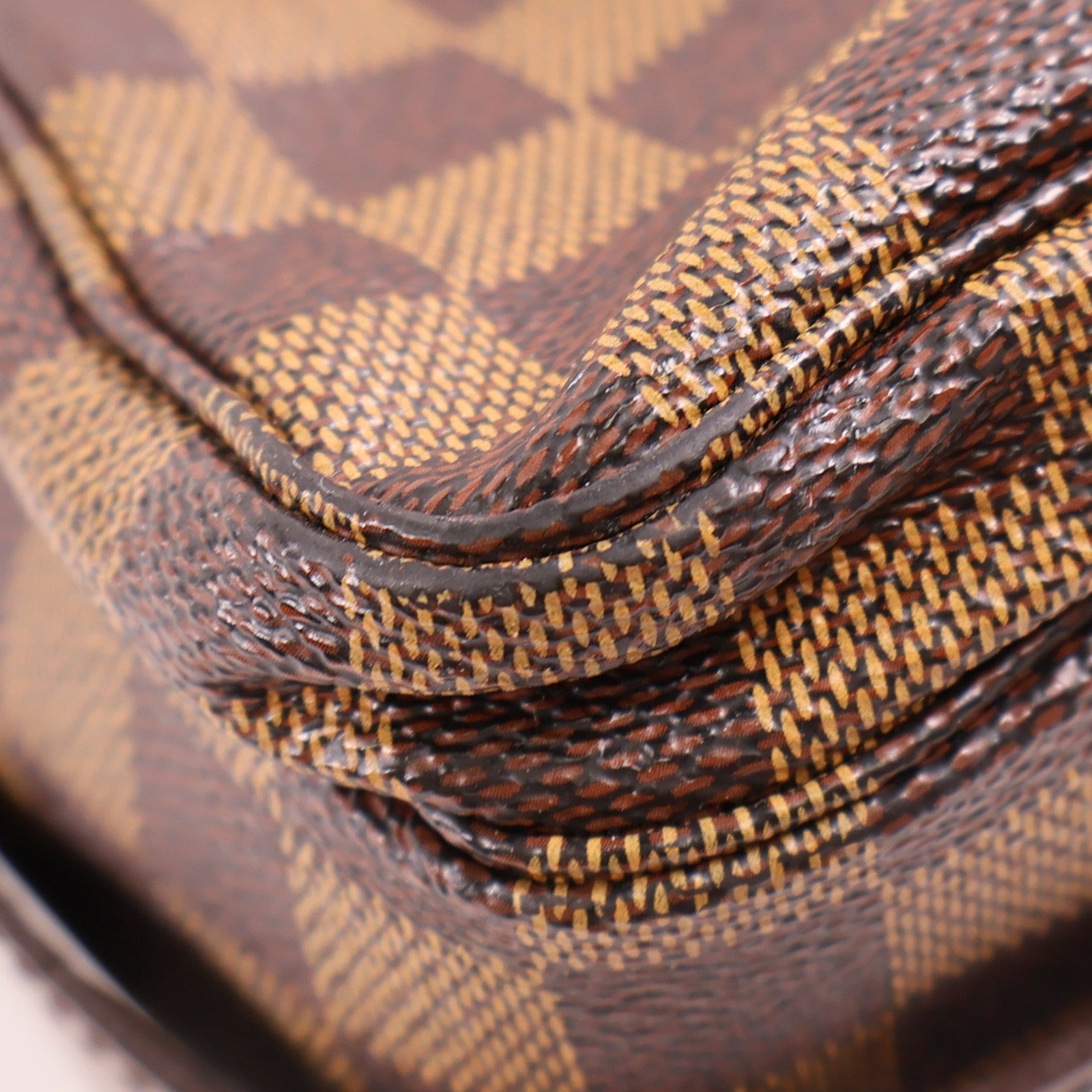 LOUIS VUITTON Damier Naviglio金扣肩背袋