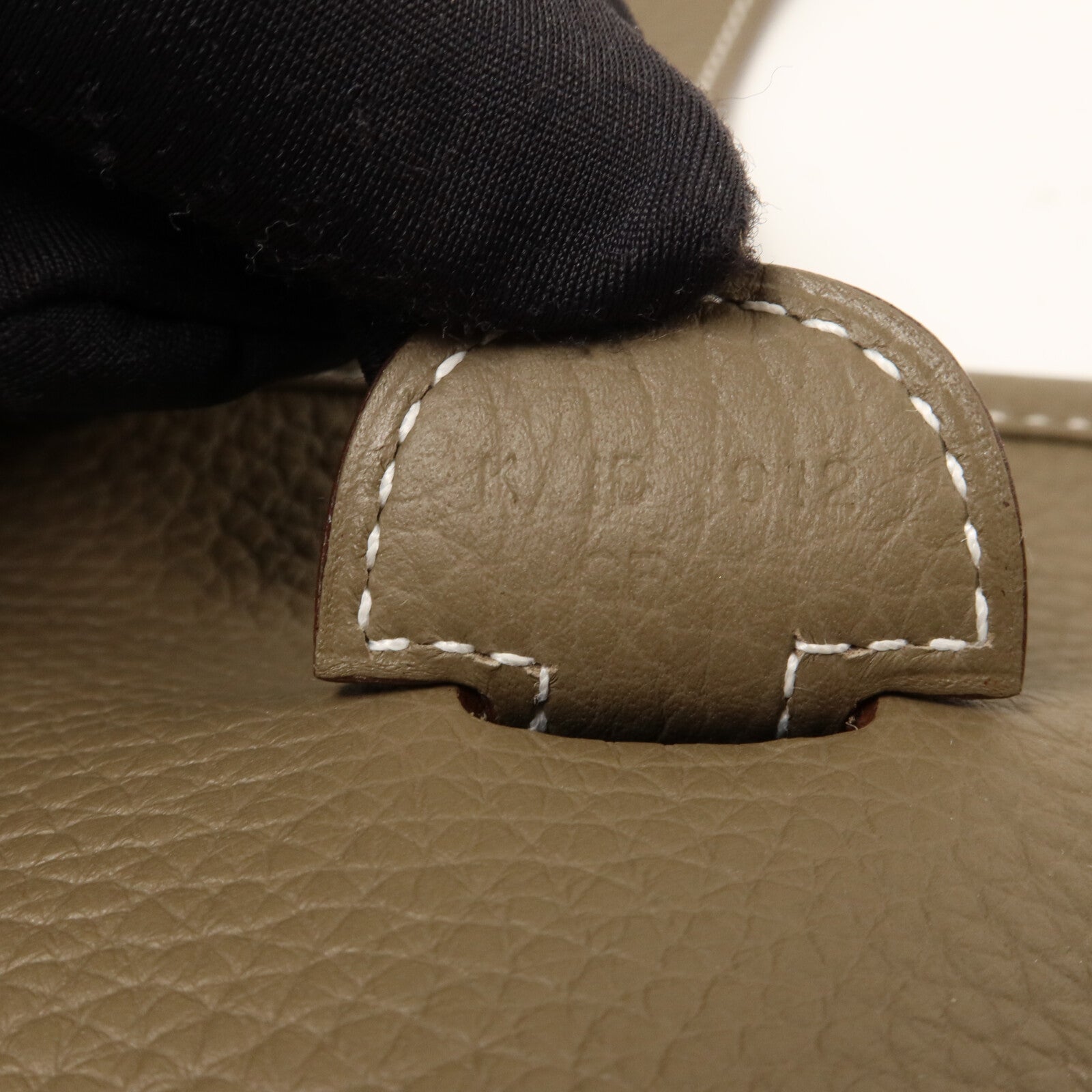 HERMES Clemence皮革Evelyne PM肩背袋Etoupe