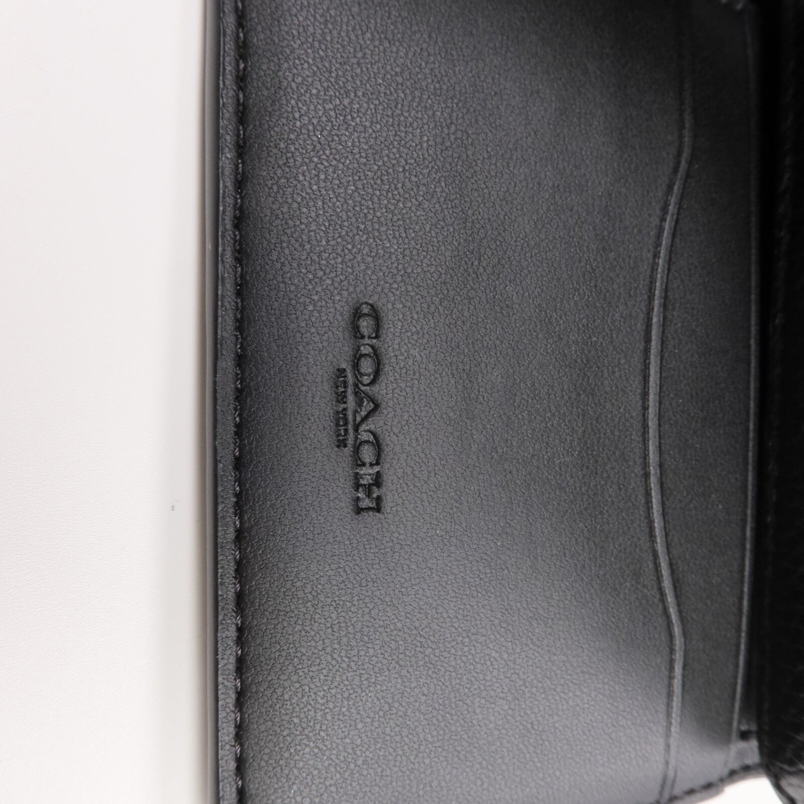 COACH 牛皮皮革Wallet銀扣錢包