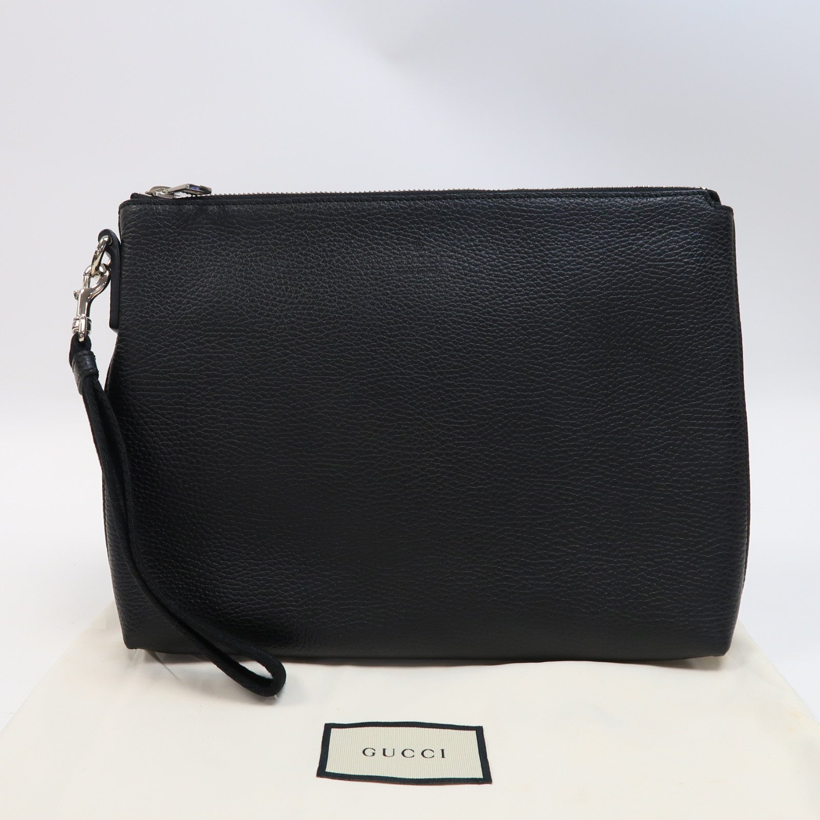 GUCCI 牛皮皮革Pouch銀扣手拿包黑色