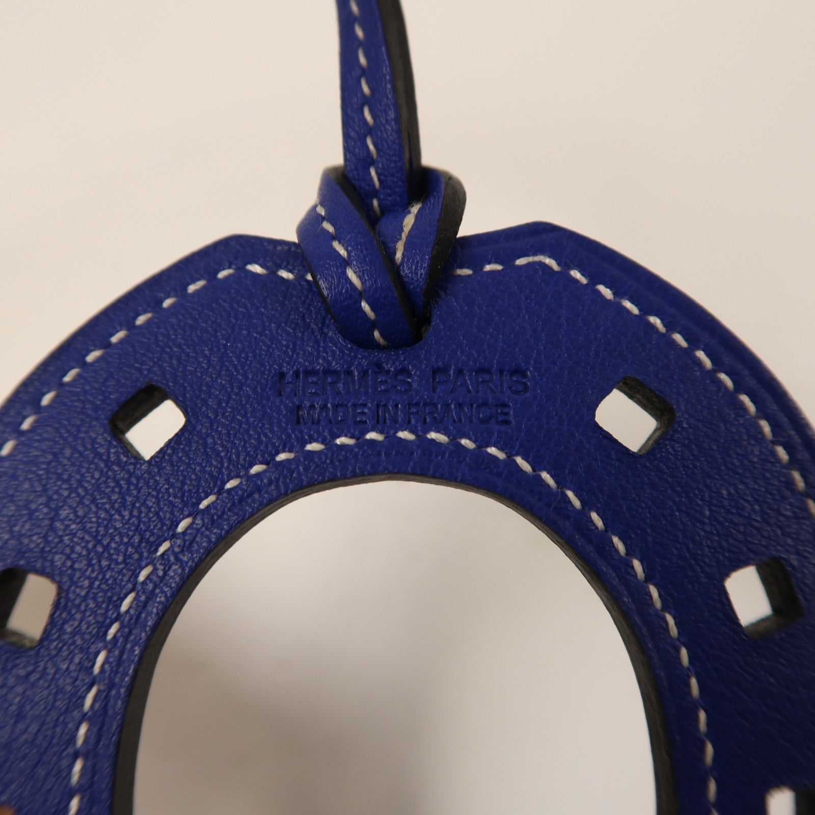 HERMES Swift皮革Paddock Horse Shoe掛飾藍色