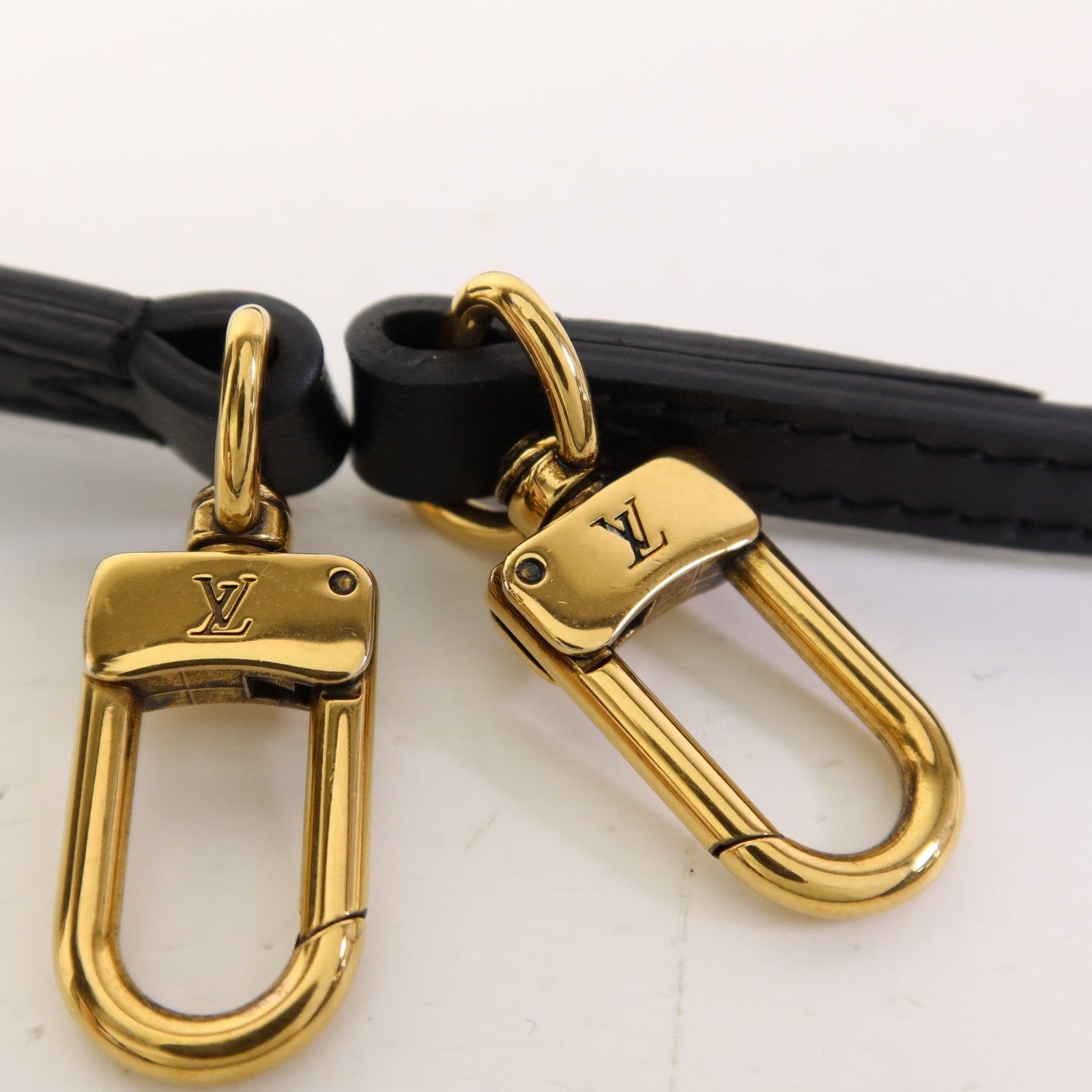 LOUIS VUITTON 【激減優惠】Monogram Petite Malle金扣肩背袋