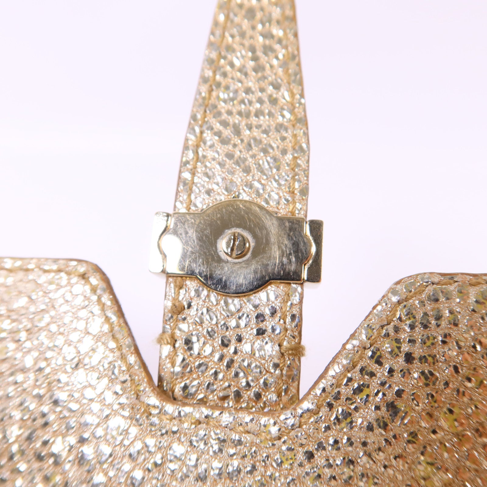 YVES SAINT LAURENT 牛皮皮革Chain Shoulder Bag金扣鏈帶肩背袋