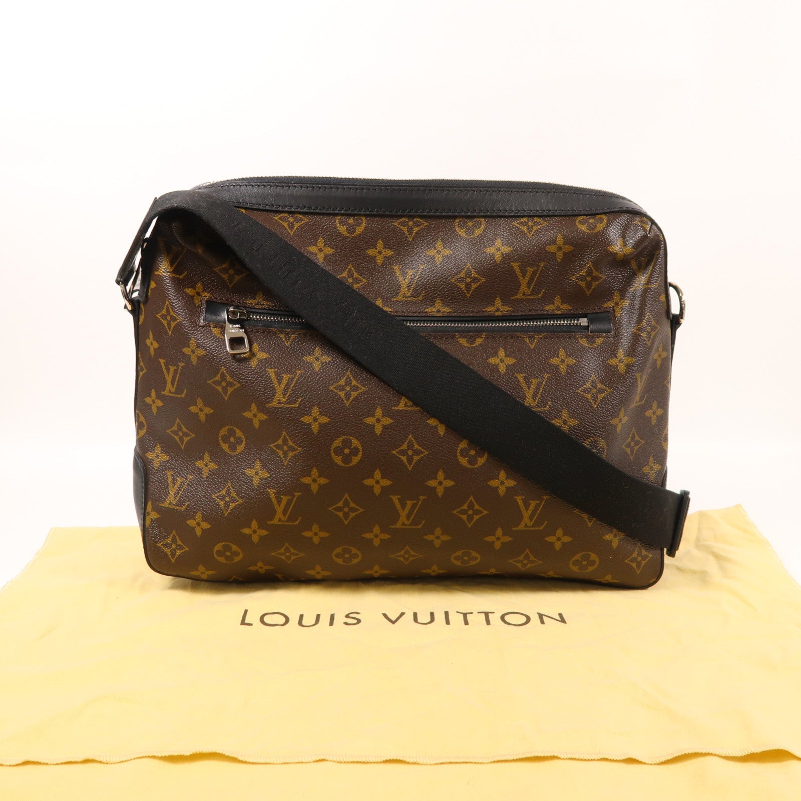 LOUIS VUITTON Monogram Macassar Torres銀扣肩背袋
