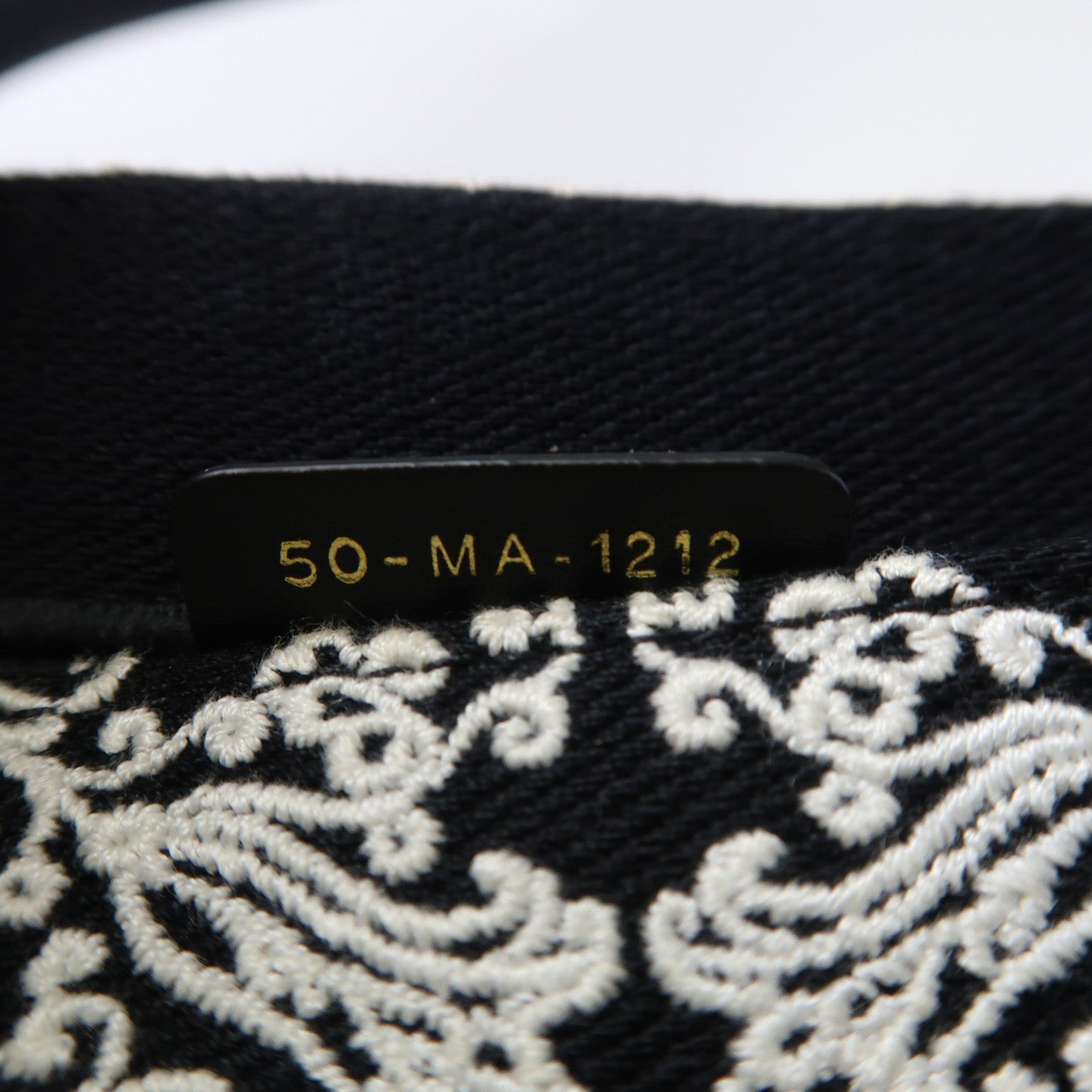 Dior 帆布Book Tote Medium手挽袋黑色/白色