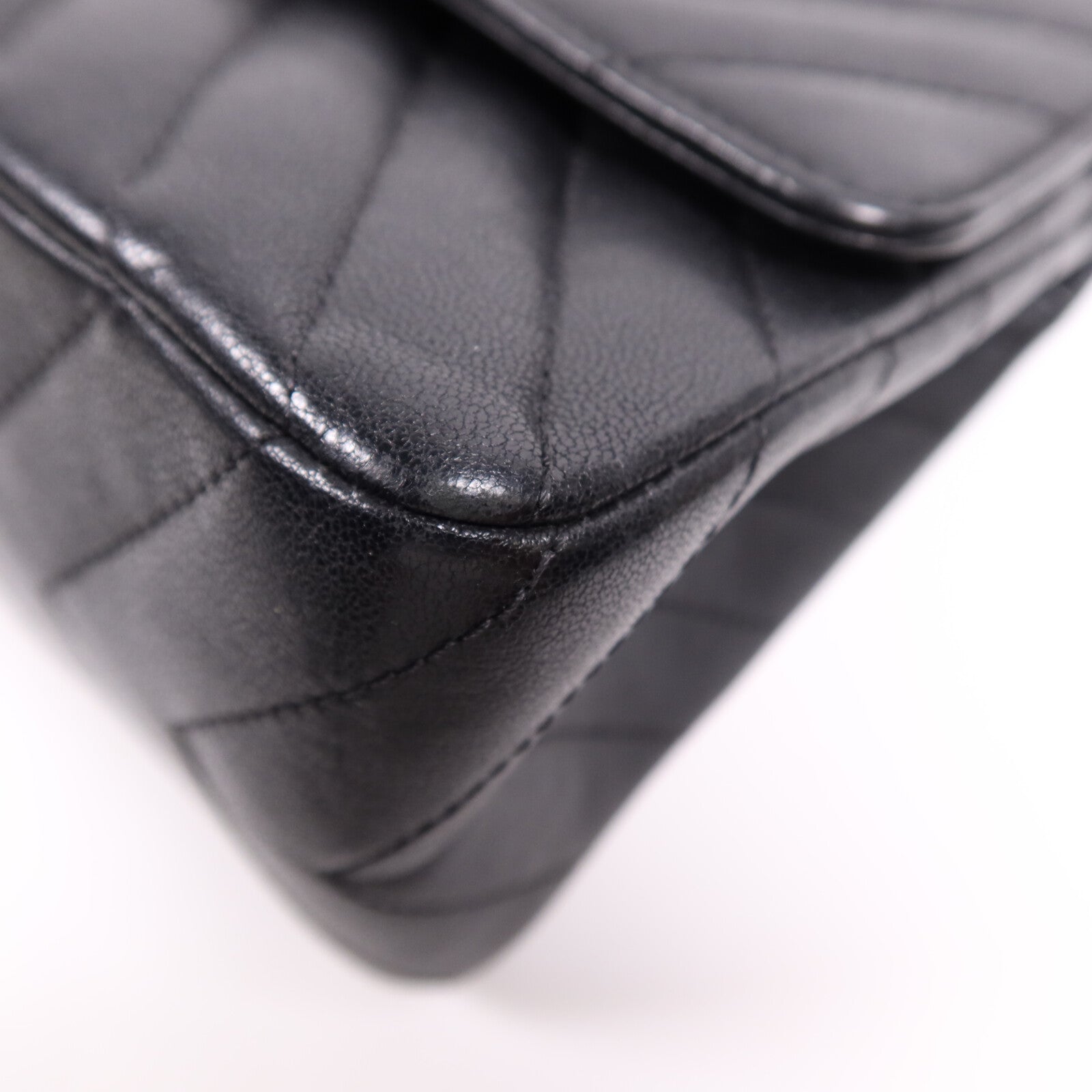 CHANEL 牛皮皮革2.55 (28cm)鏈帶肩背袋