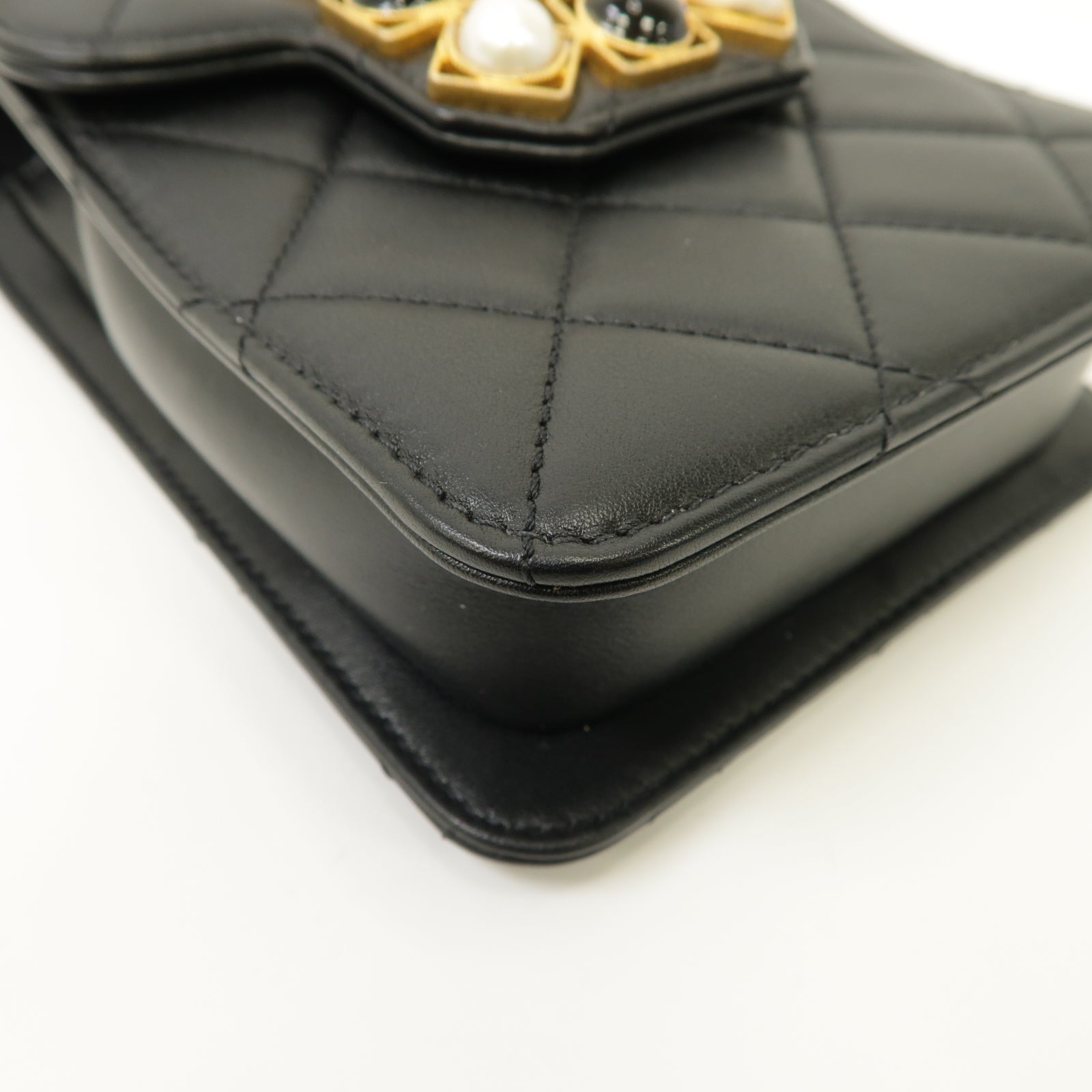 CHANEL 菱格Caviar皮革2 Way Chain Shoulder金扣鏈帶手挽肩背兩用袋黑色