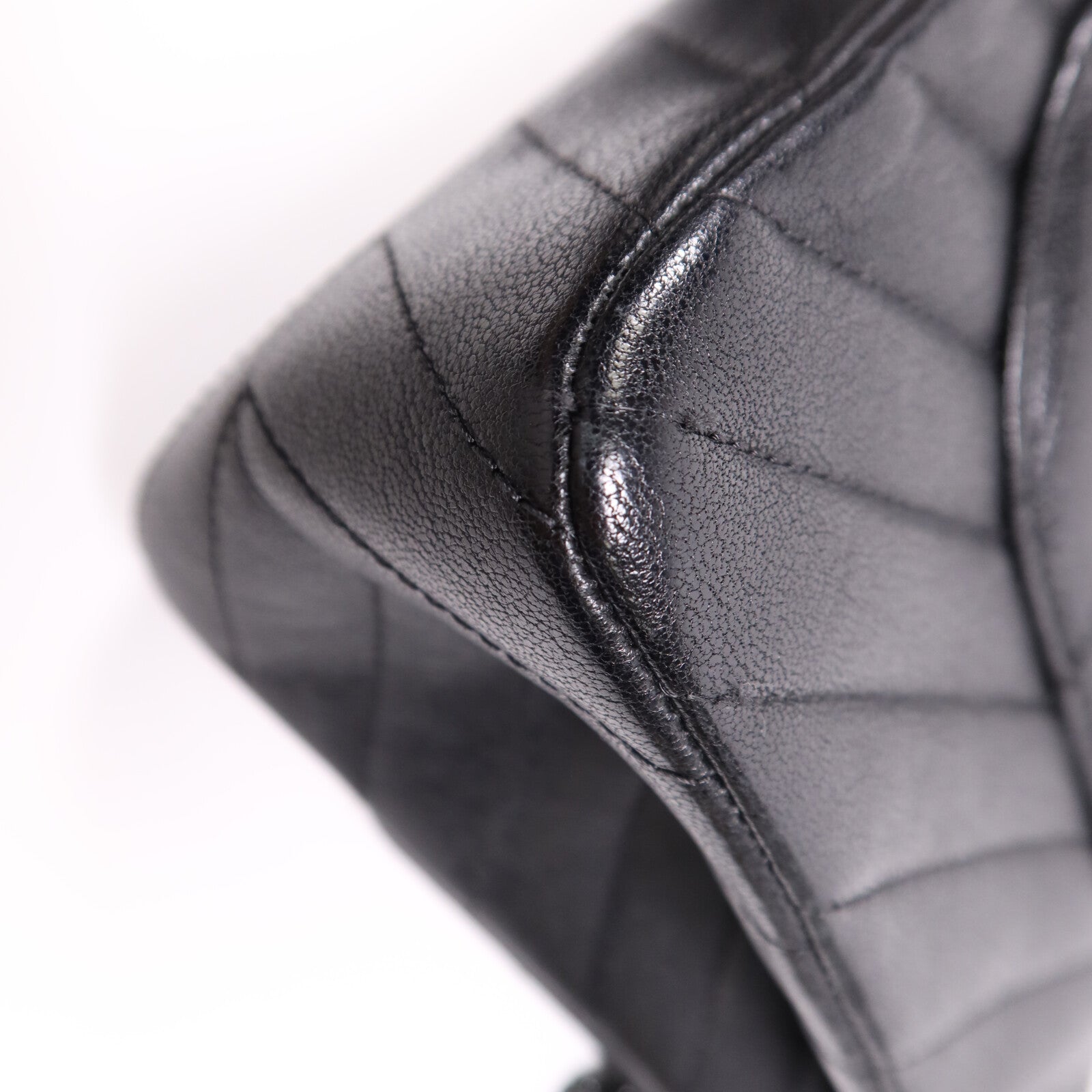 CHANEL 牛皮皮革2.55 (28cm)鏈帶肩背袋