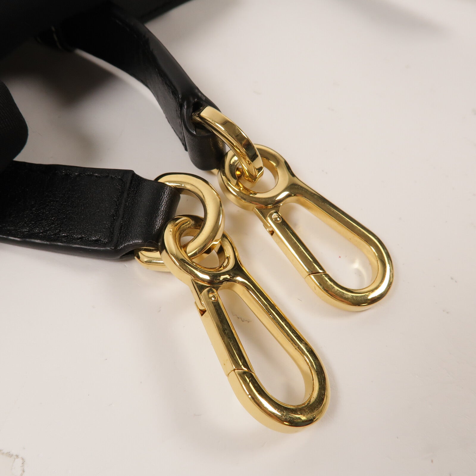 LOEWE 牛皮皮革2 Way Shoulder手挽肩背兩用袋