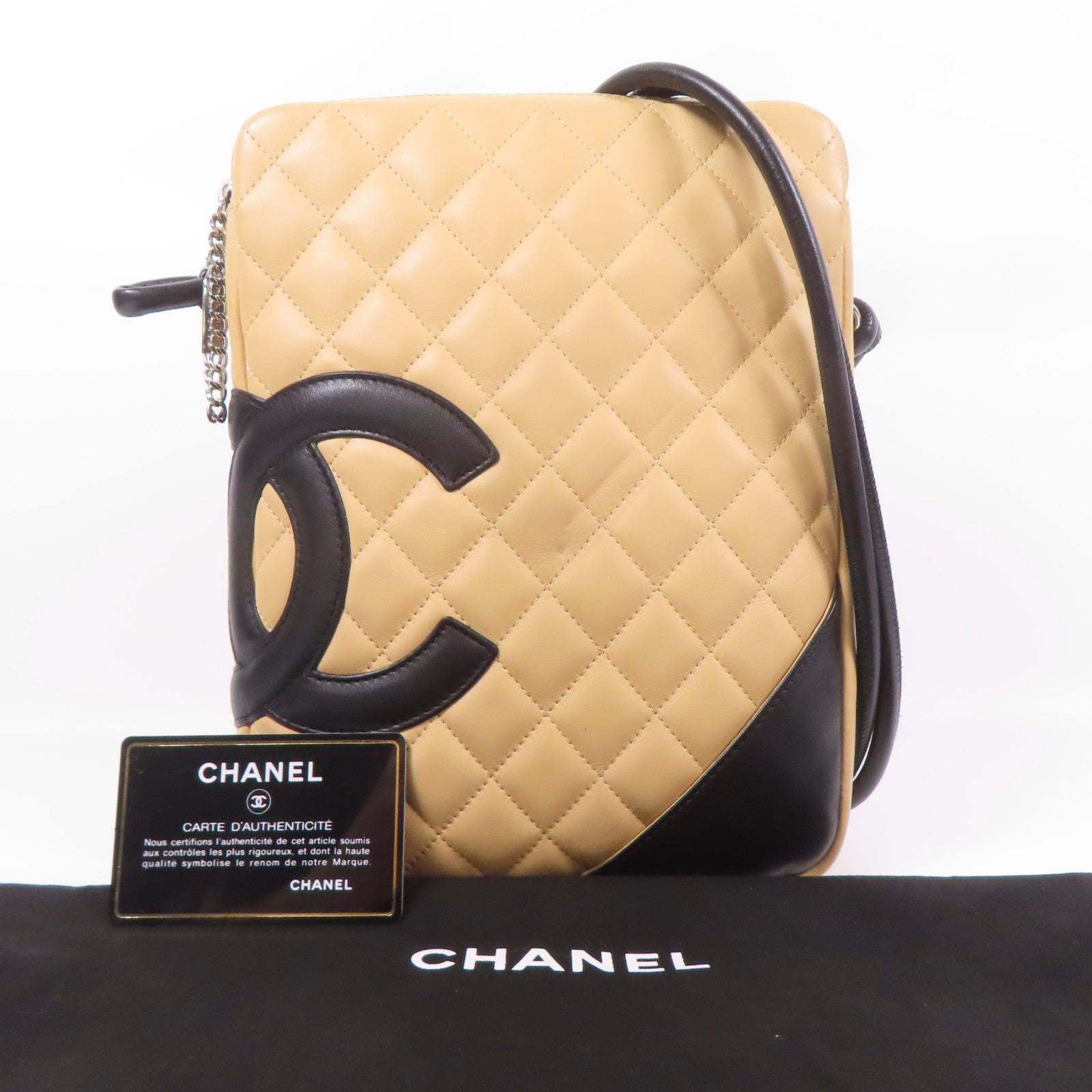 CHANEL 牛皮皮革Cambon Shoulder Bag銀扣肩背袋