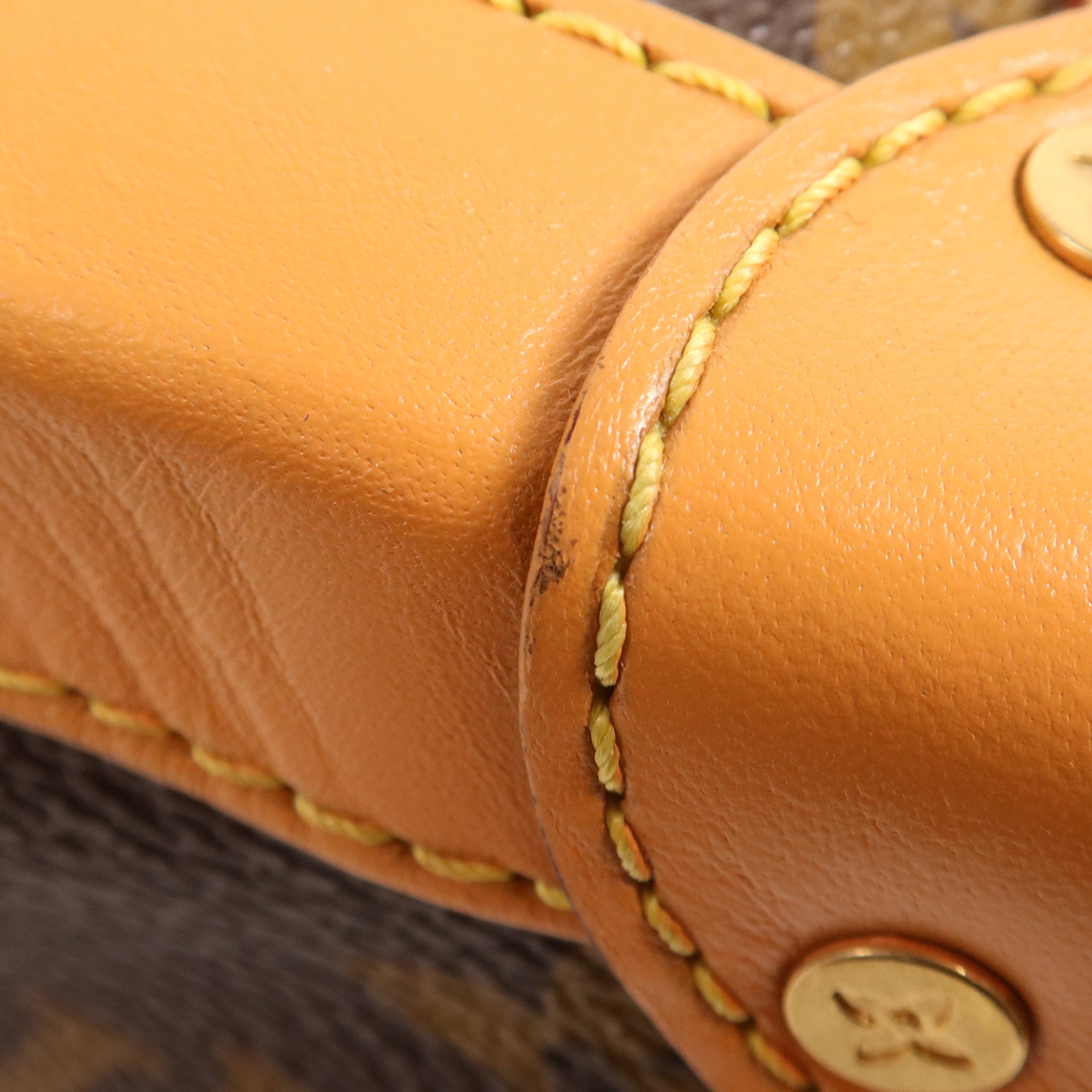 LOUIS VUITTON Monogram Soft Trunk金扣肩背袋