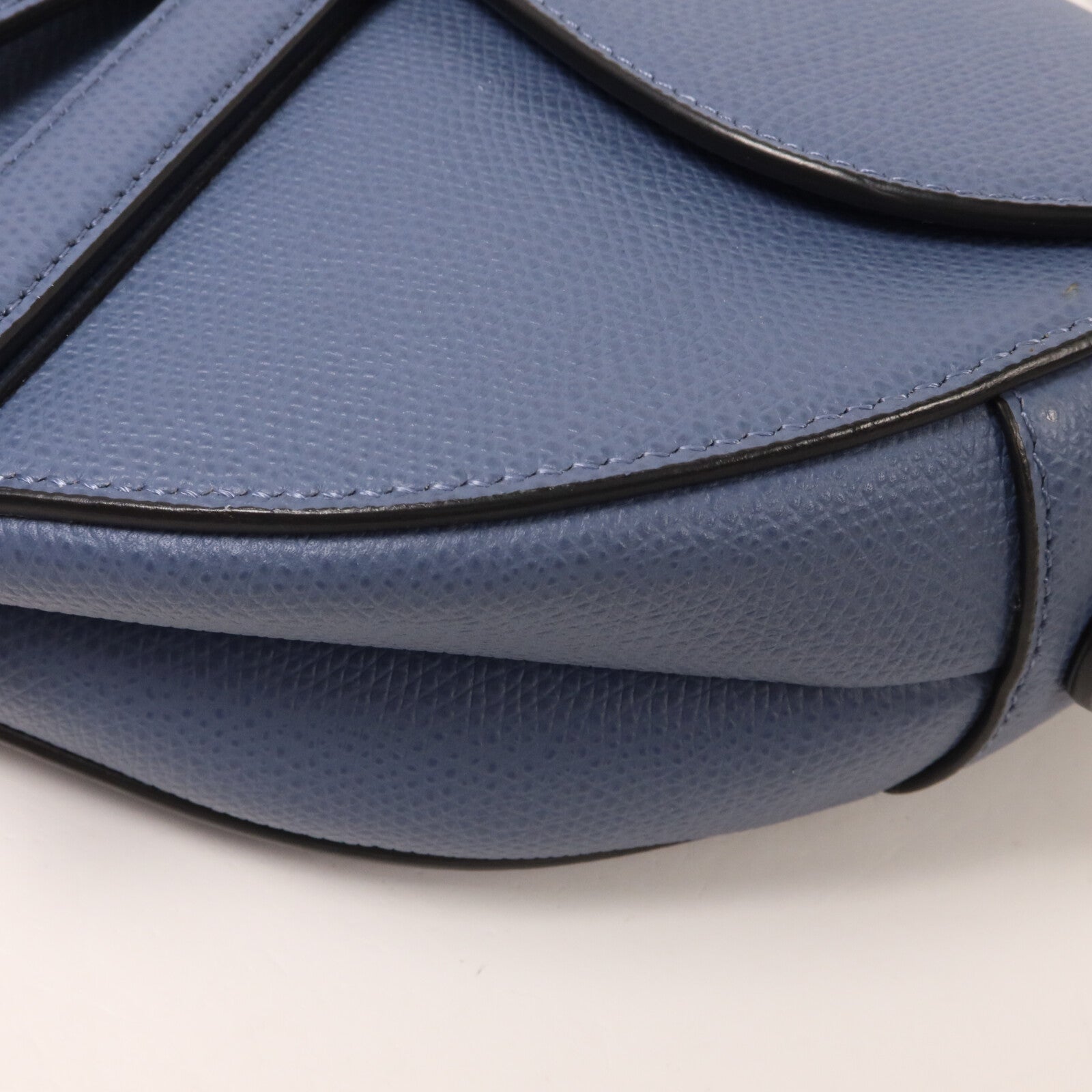 Dior 牛皮皮革Saddle Bag肩背袋