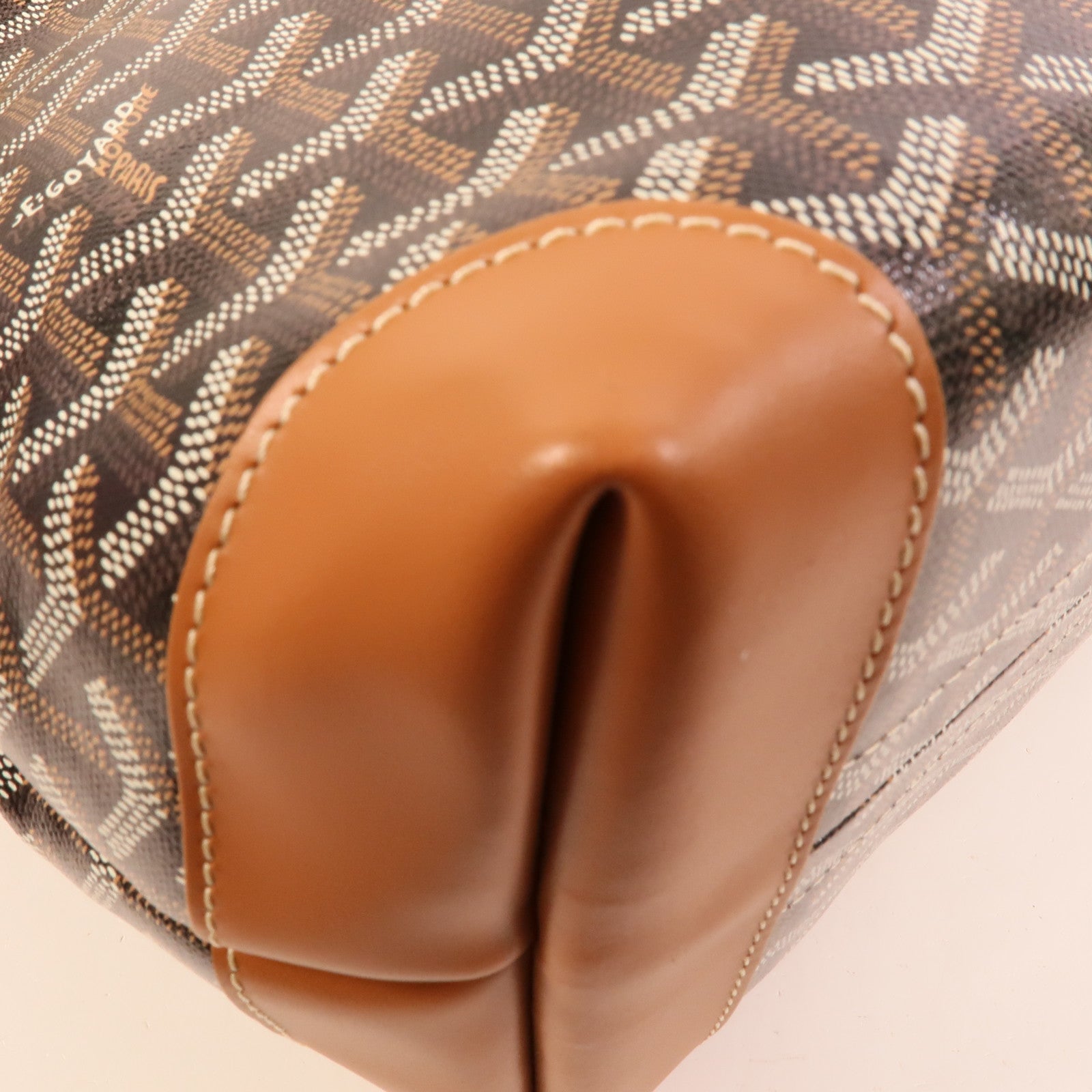 GOYARD 塗層帆布Bellechasse Biaude PM肩背袋