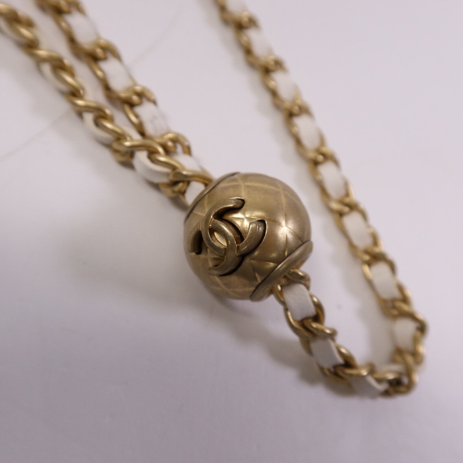 CHANEL 羊皮皮革Chain Shoulder金扣鏈帶肩背袋