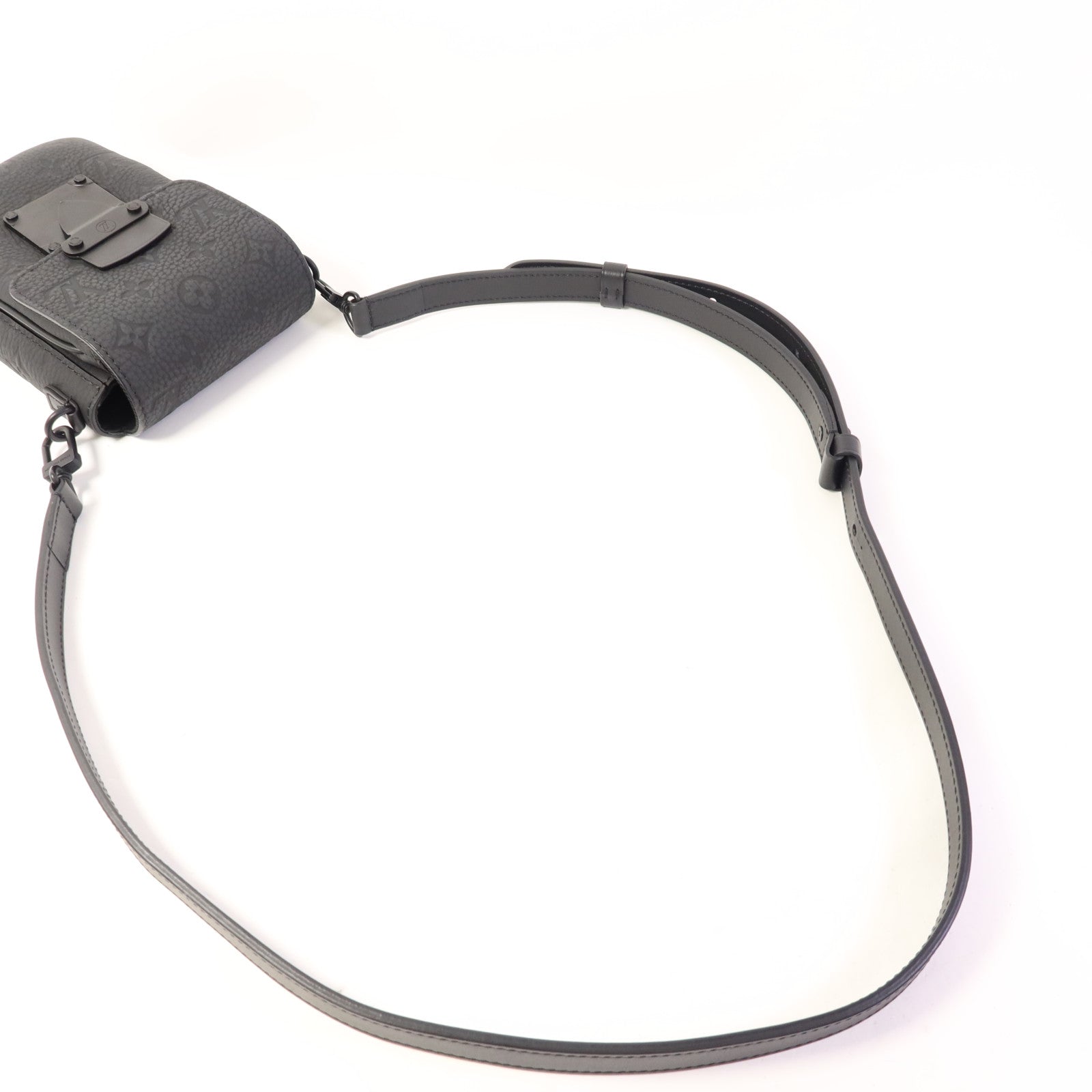 LOUIS VUITTON Monogram Taurillon S-Lock Vertical Wearable肩背袋