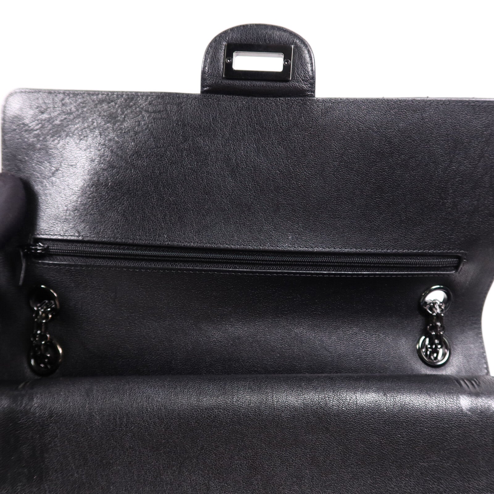 CHANEL 牛皮皮革2.55 (28cm)鏈帶肩背袋