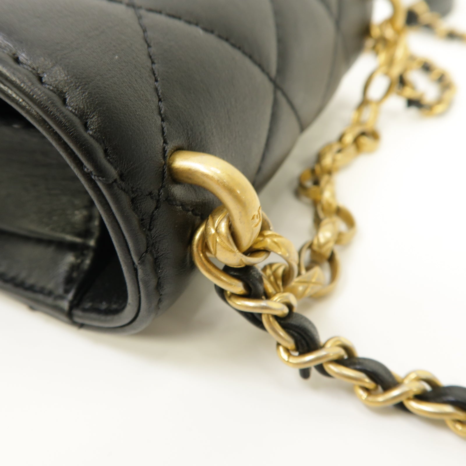 CHANEL 菱格Caviar皮革2 Way Chain Shoulder金扣鏈帶手挽肩背兩用袋黑色