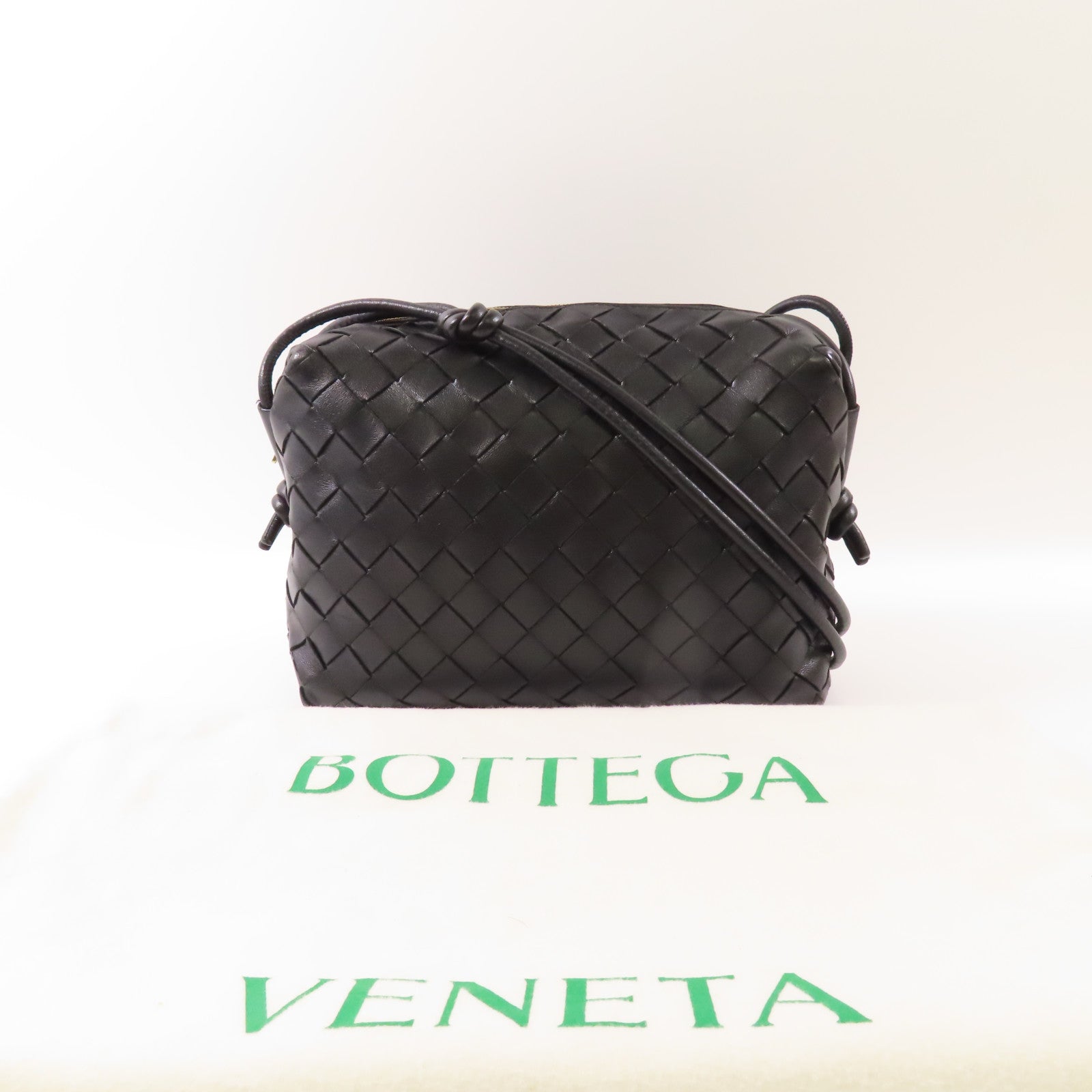 BOTTEGA VENETA 牛皮皮革Shoulder Bag金扣肩背袋