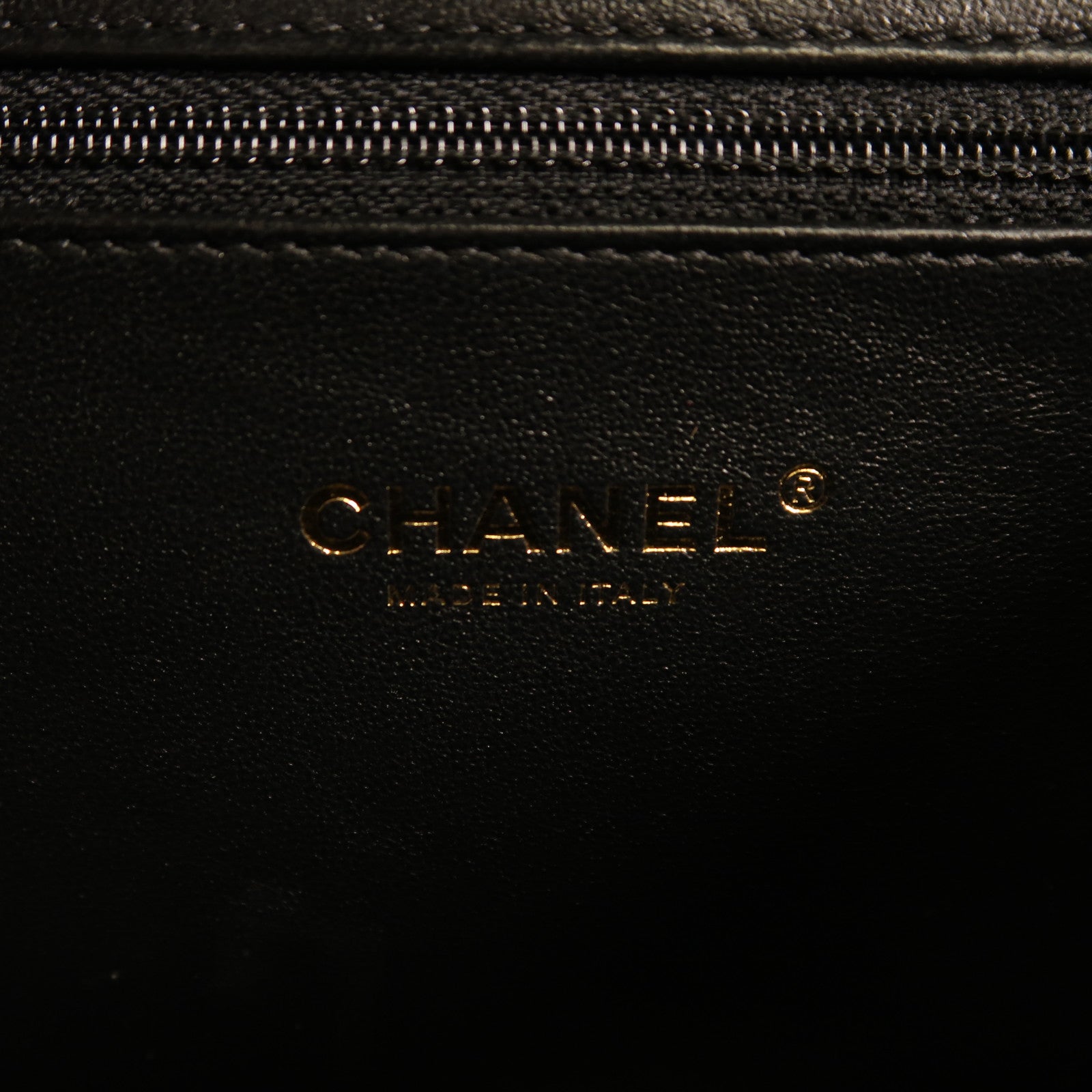 CHANEL 牛皮皮革Vanity Case金扣鏈帶手挽肩背兩用袋