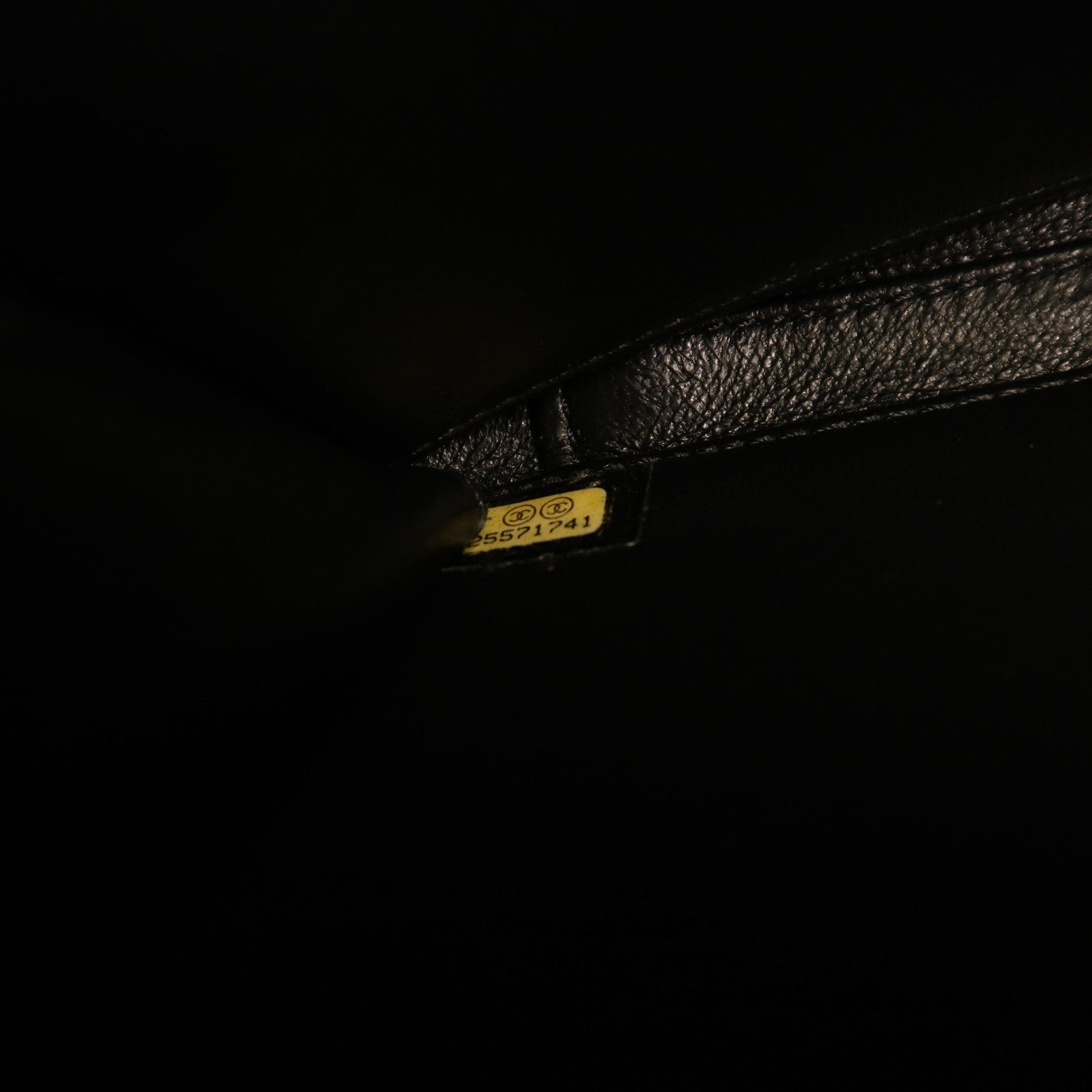 CHANEL 牛皮皮革Vanity Case金扣鏈帶手挽肩背兩用袋